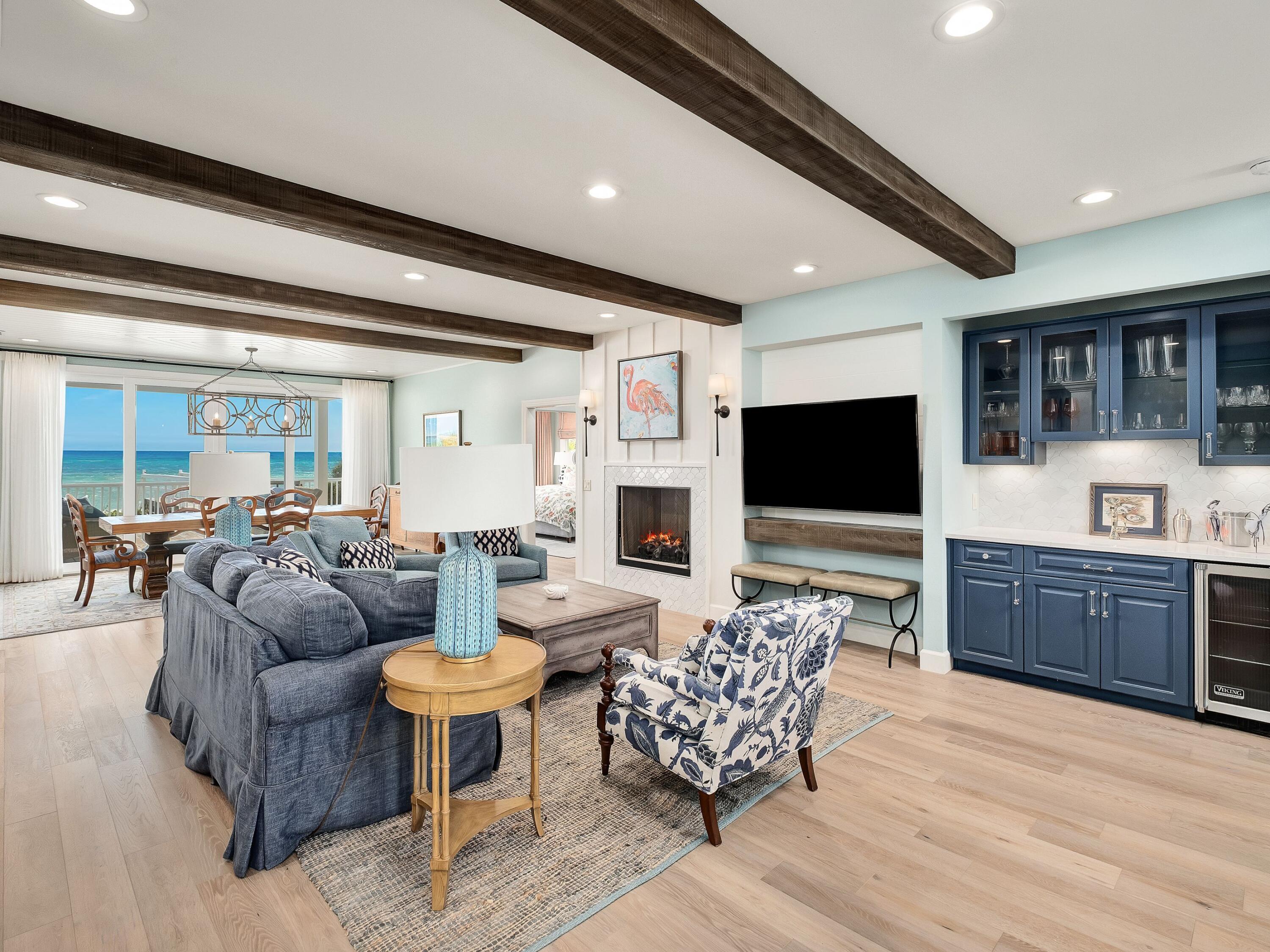 PELICAN POINTE AT CAMP CREEK - Residential