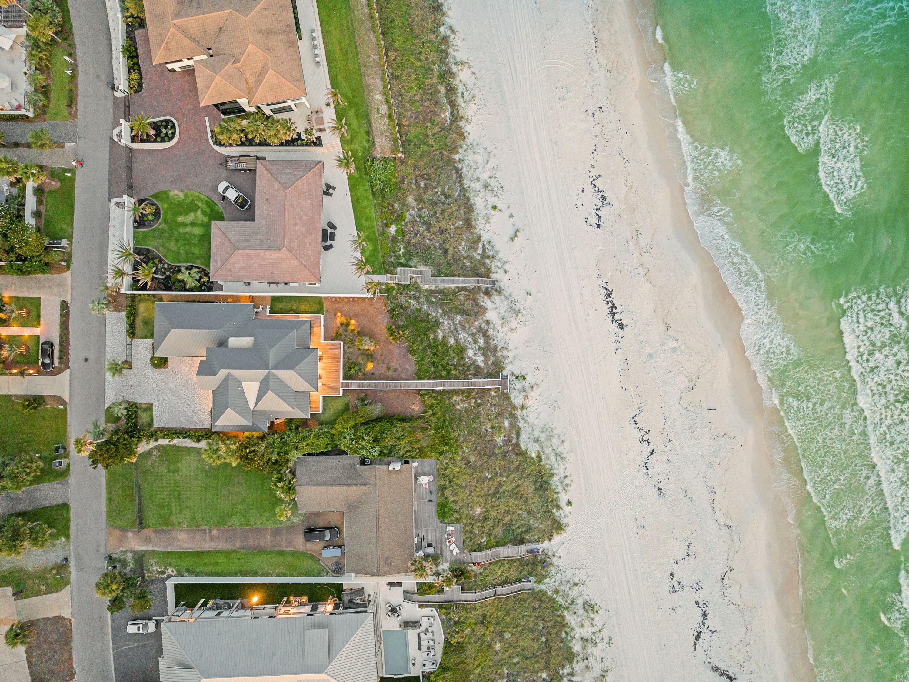PELICAN POINTE AT CAMP CREEK - Residential