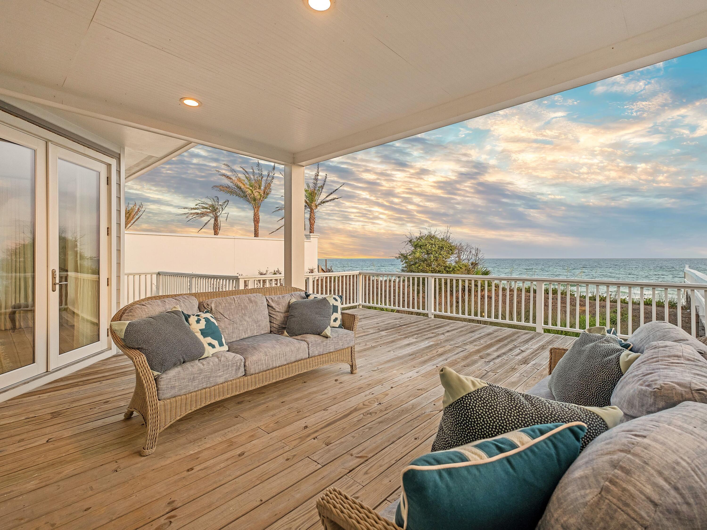 PELICAN POINTE AT CAMP CREEK - Residential