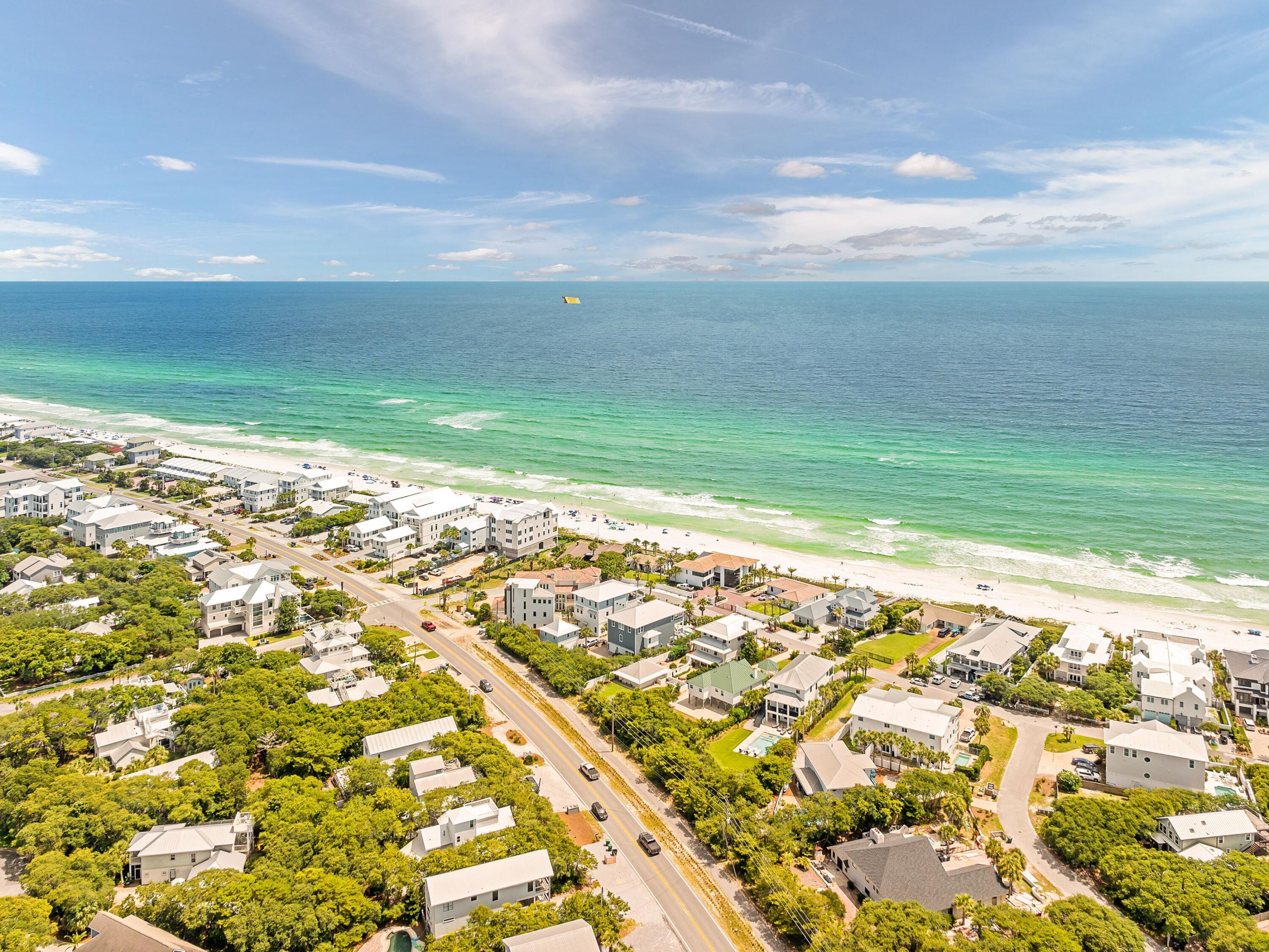PELICAN POINTE AT CAMP CREEK - Residential