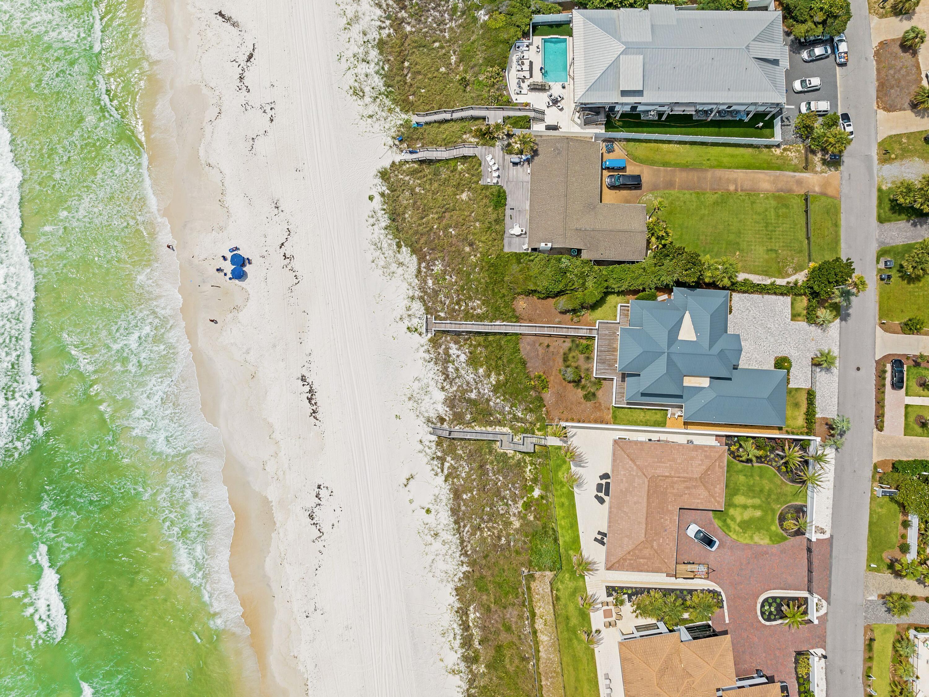 PELICAN POINTE AT CAMP CREEK - Residential