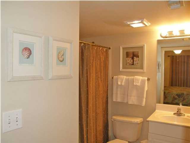 PELICAN ISLE - Residential