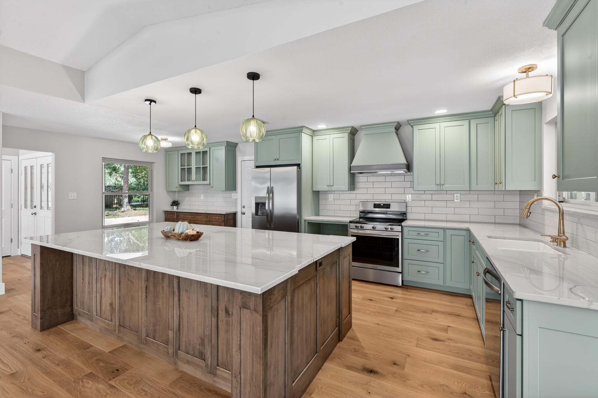 LAKE PIPPIN - Residential