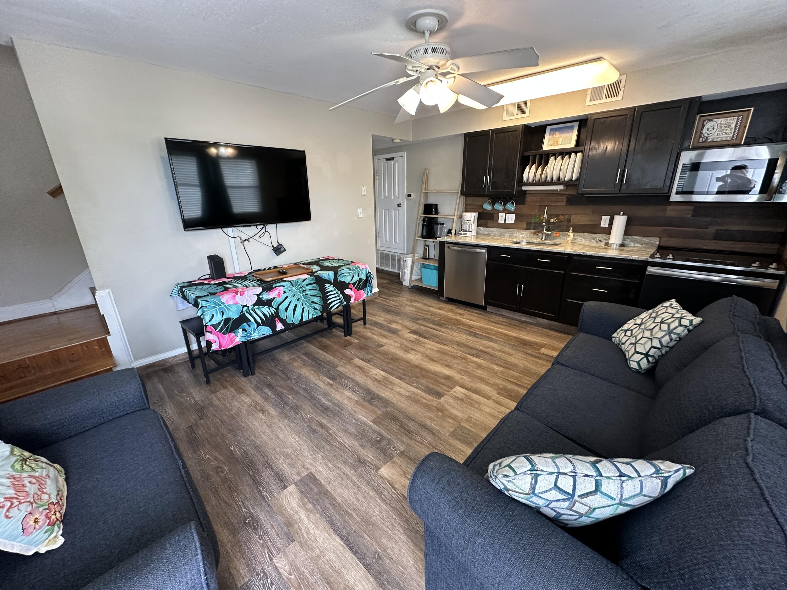 TROPICAL ISLE CONDO - Residential