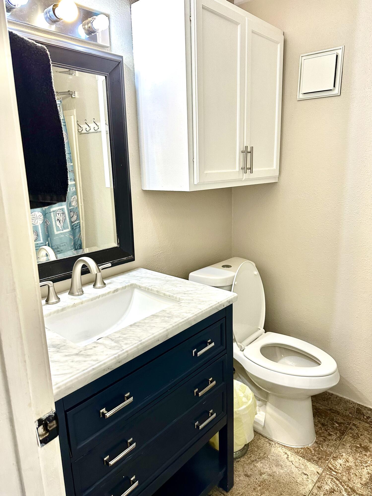 TROPICAL ISLE CONDO - Residential