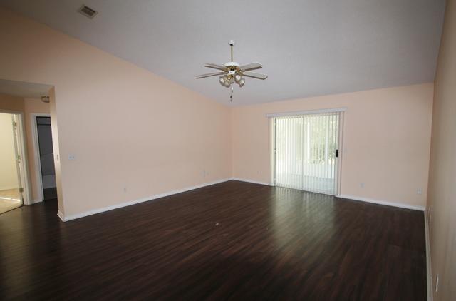 COUNTRYVIEW ESTATES 8TH ADDN - Residential