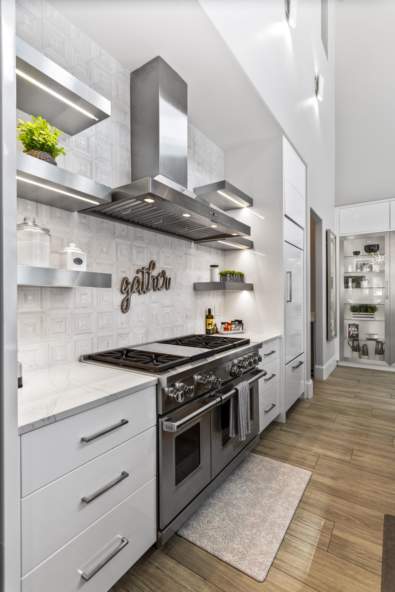SEAGROVE VILLAGE 7TH ADD - Residential