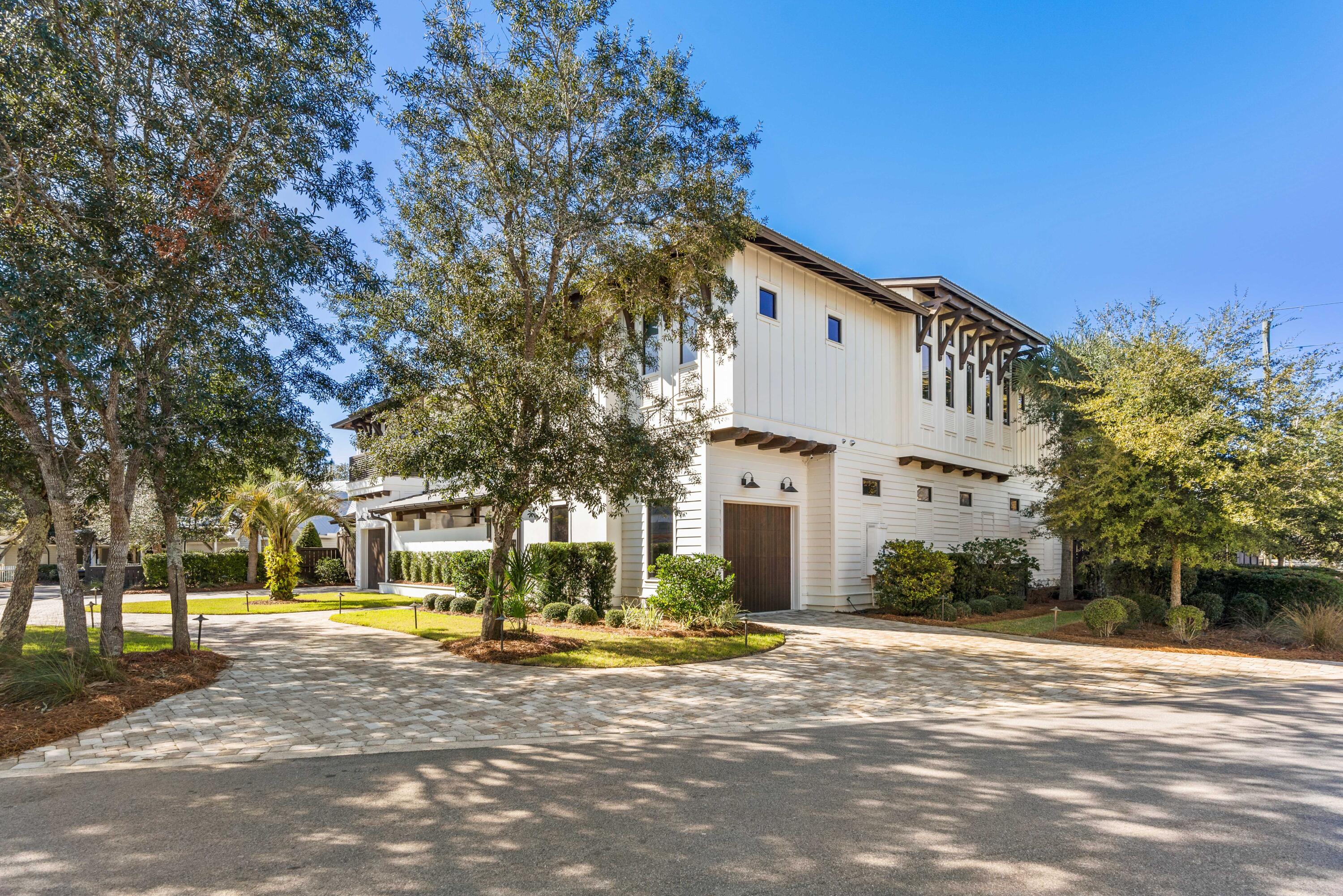 SEAGROVE VILLAGE 7TH ADD - Residential