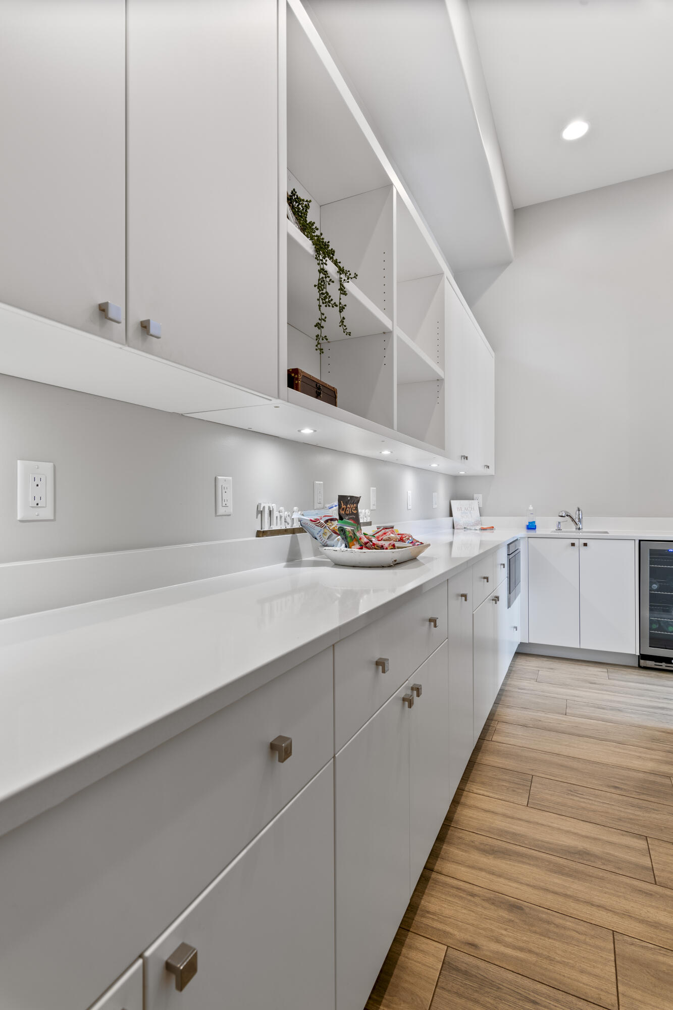 SEAGROVE VILLAGE 7TH ADD - Residential