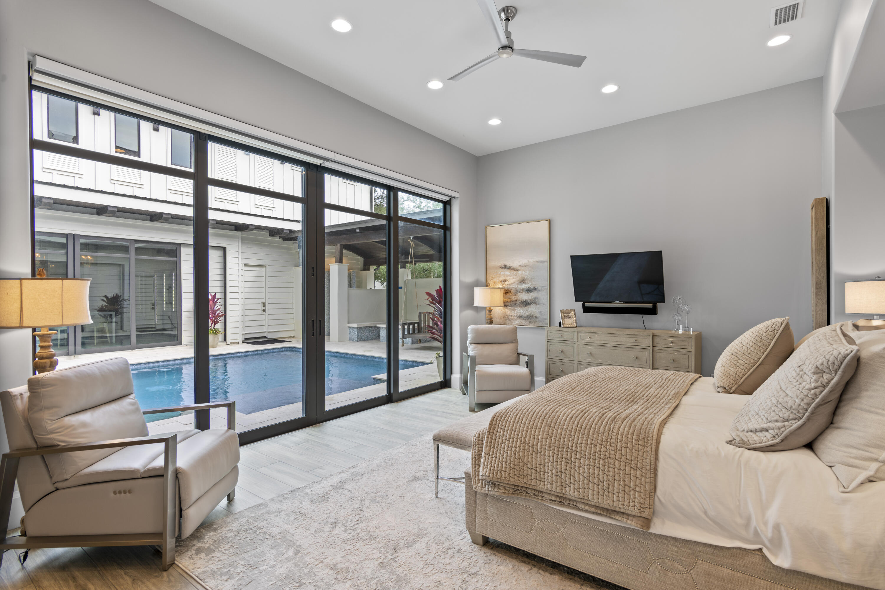 SEAGROVE VILLAGE 7TH ADD - Residential