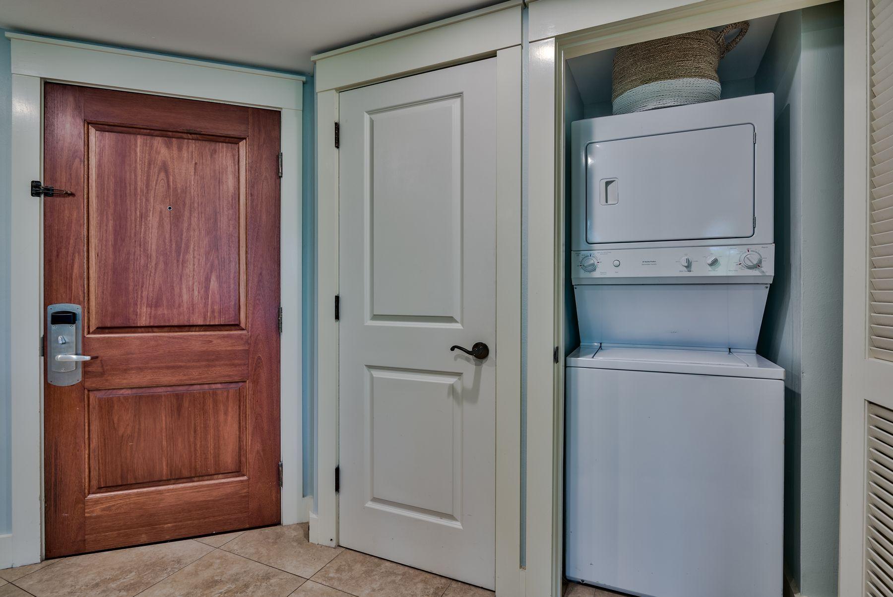 OBSERVATION POINT - Residential