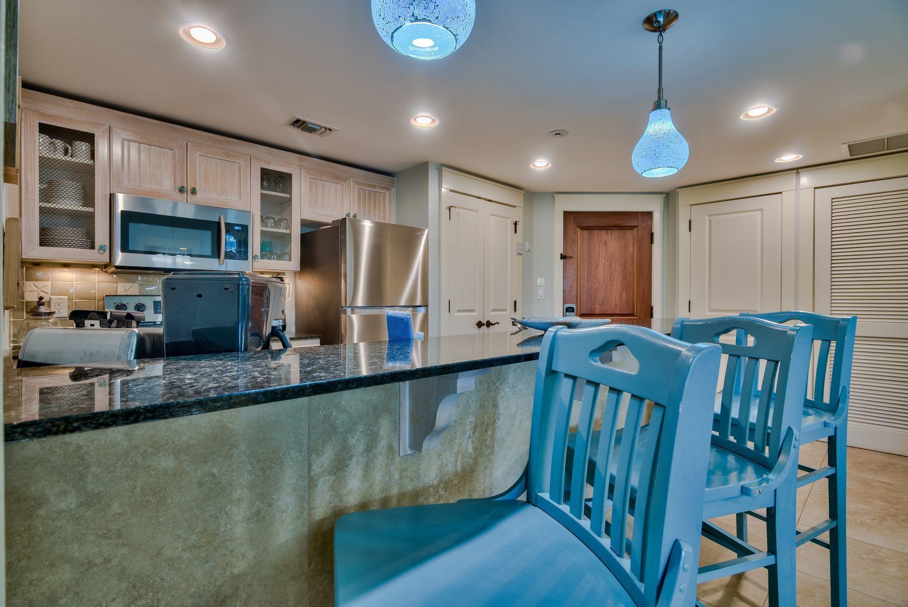 OBSERVATION POINT - Residential