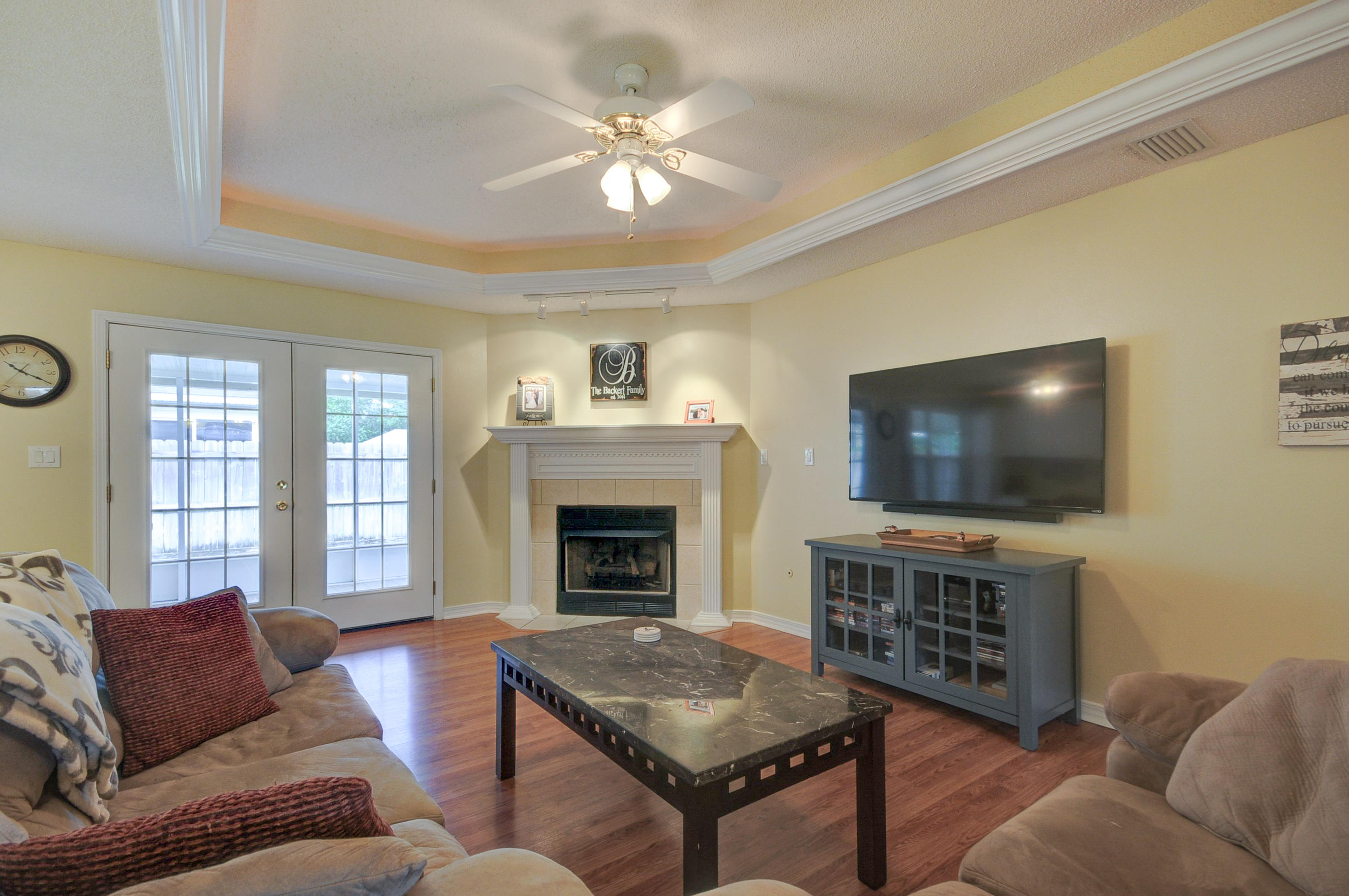 OAK PARK ESTATES - Residential