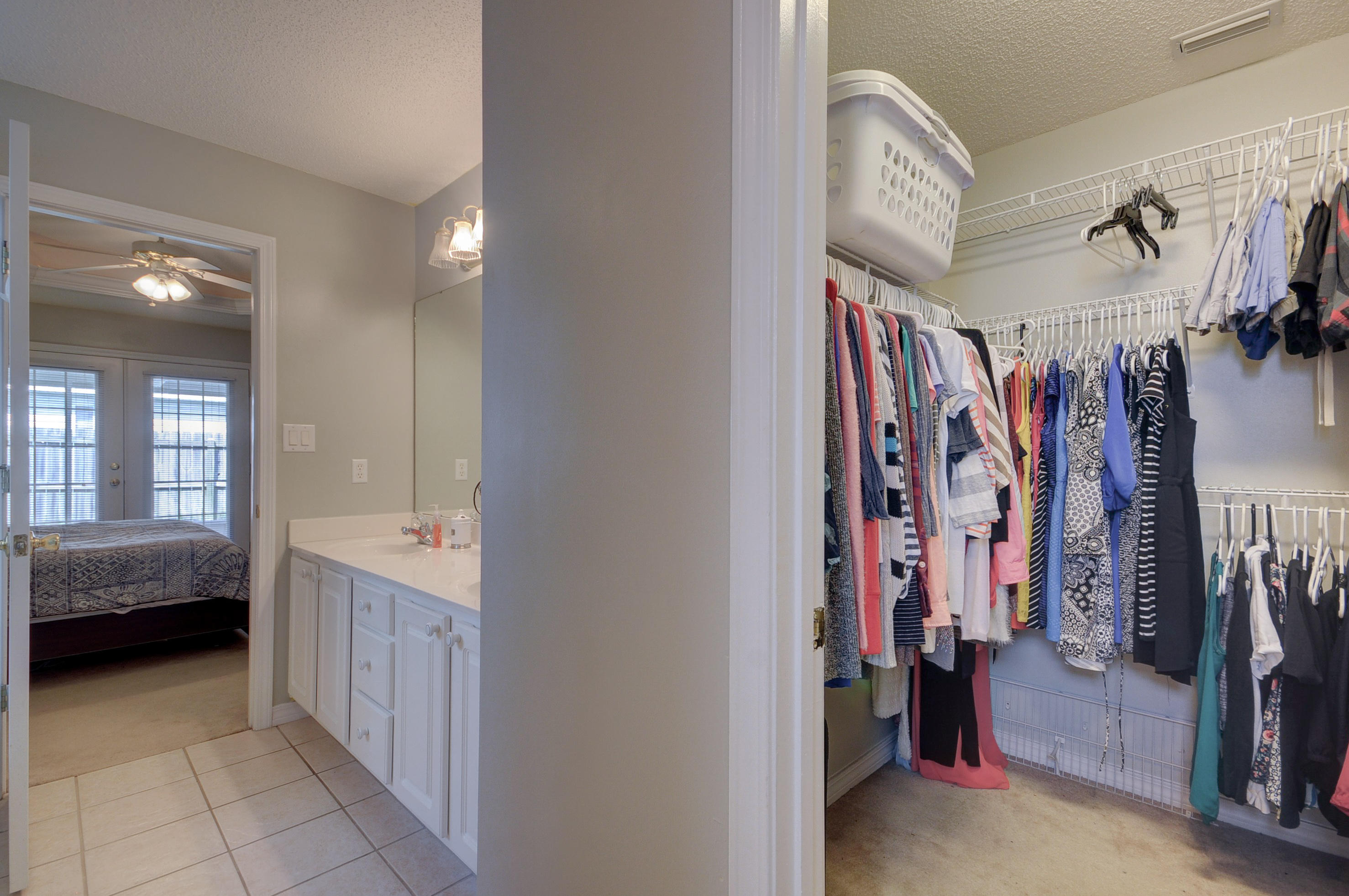 OAK PARK ESTATES - Residential