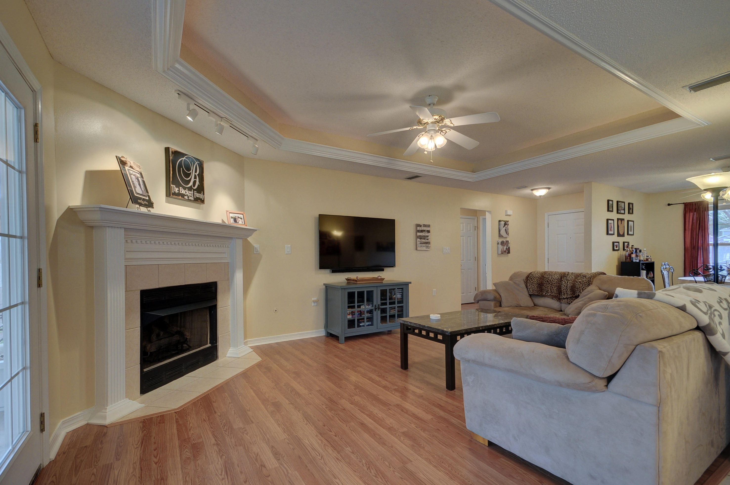 OAK PARK ESTATES - Residential