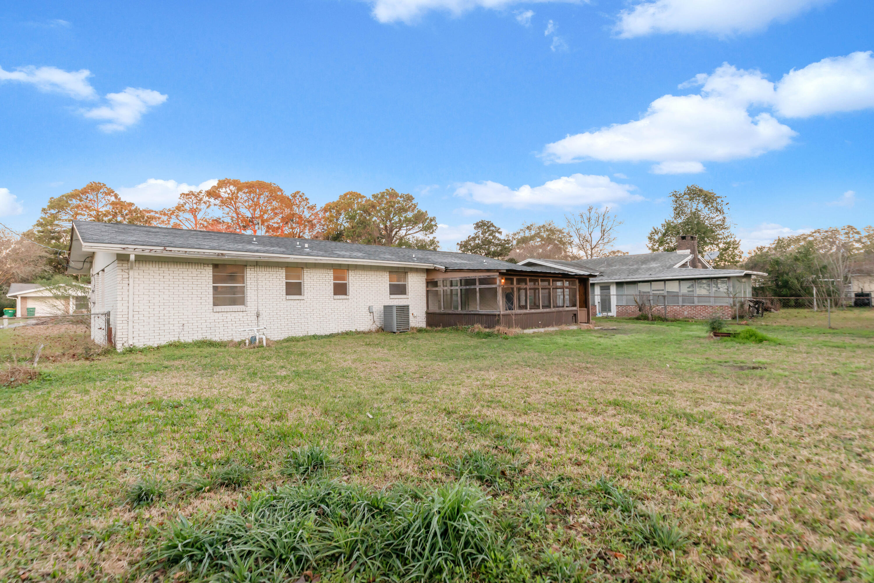 SHERRY PARK - Residential