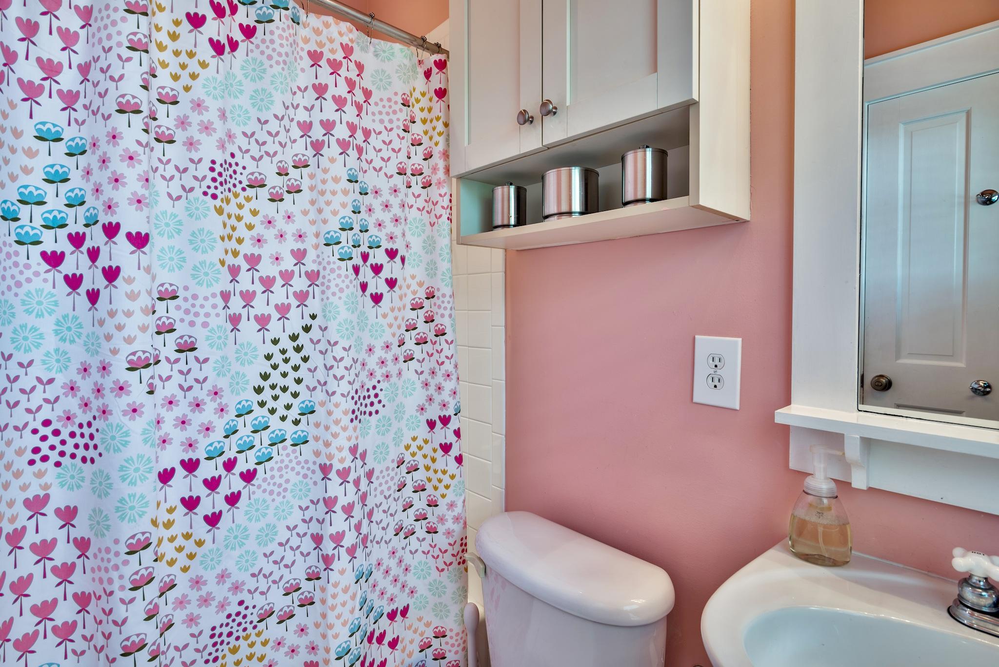 BUNGALOWS AT SEAGROVE BEACH - Residential