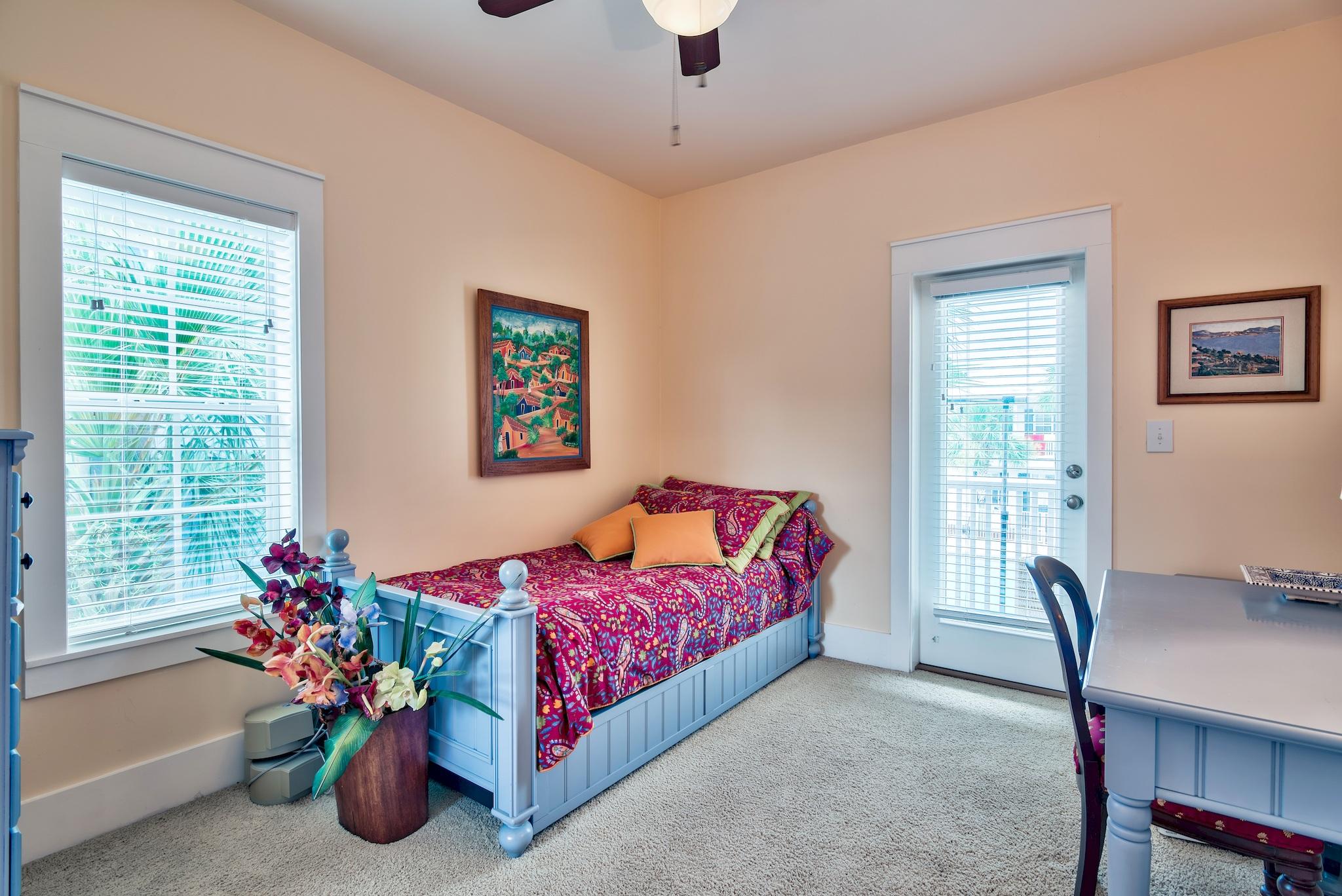 BUNGALOWS AT SEAGROVE BEACH - Residential