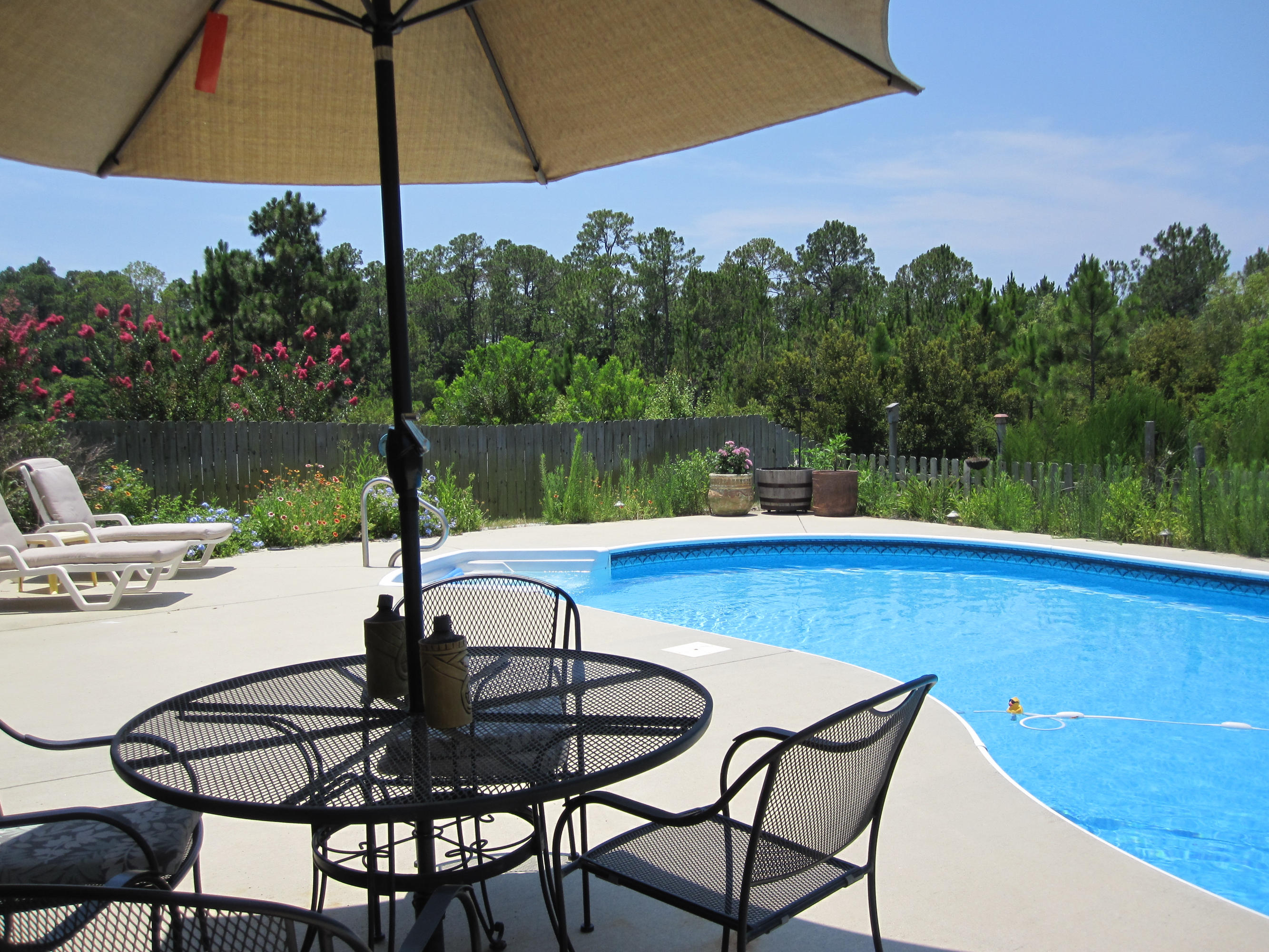 QUAYSIDE VILLAGE PH III - Residential