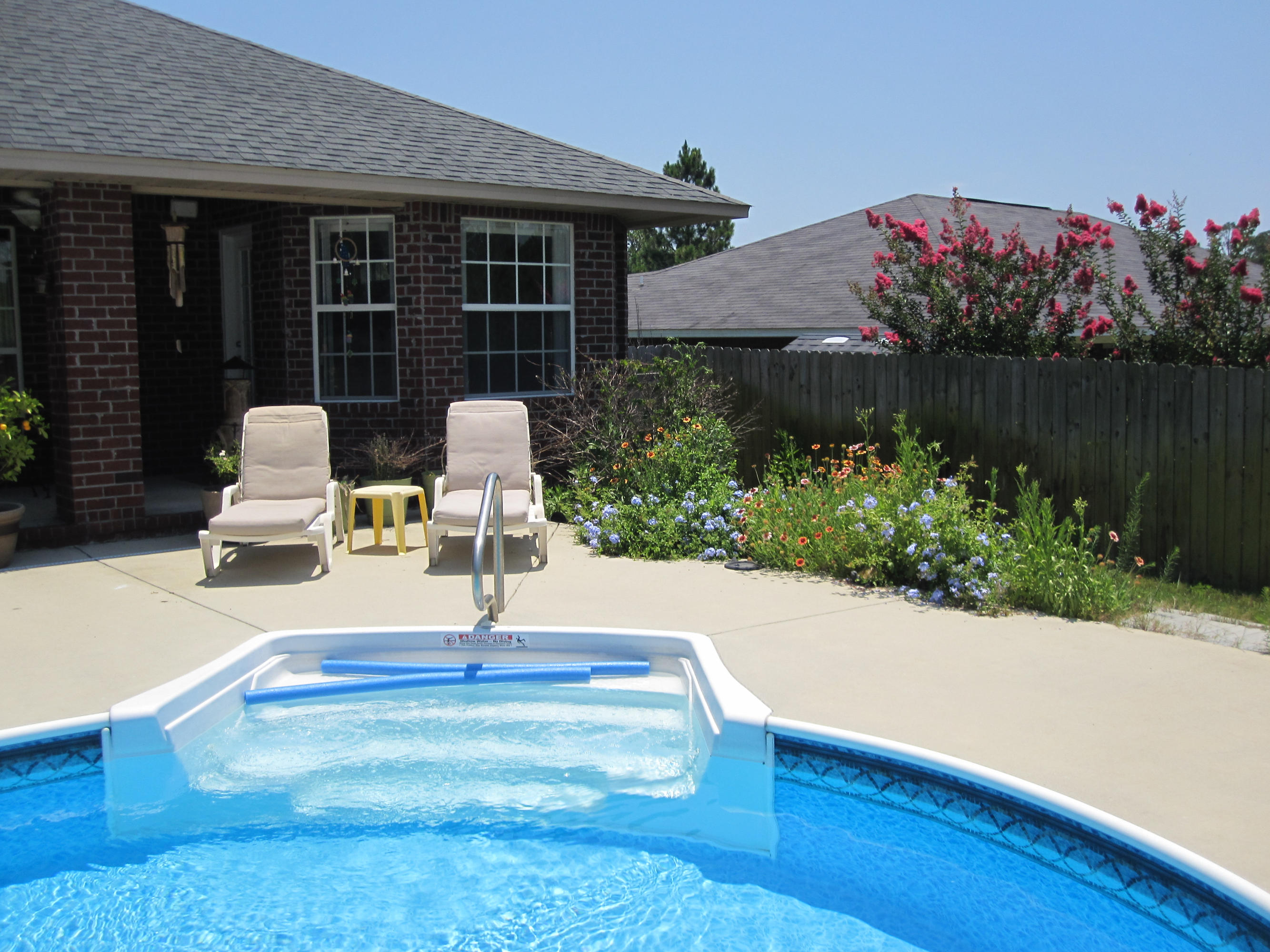 QUAYSIDE VILLAGE PH III - Residential