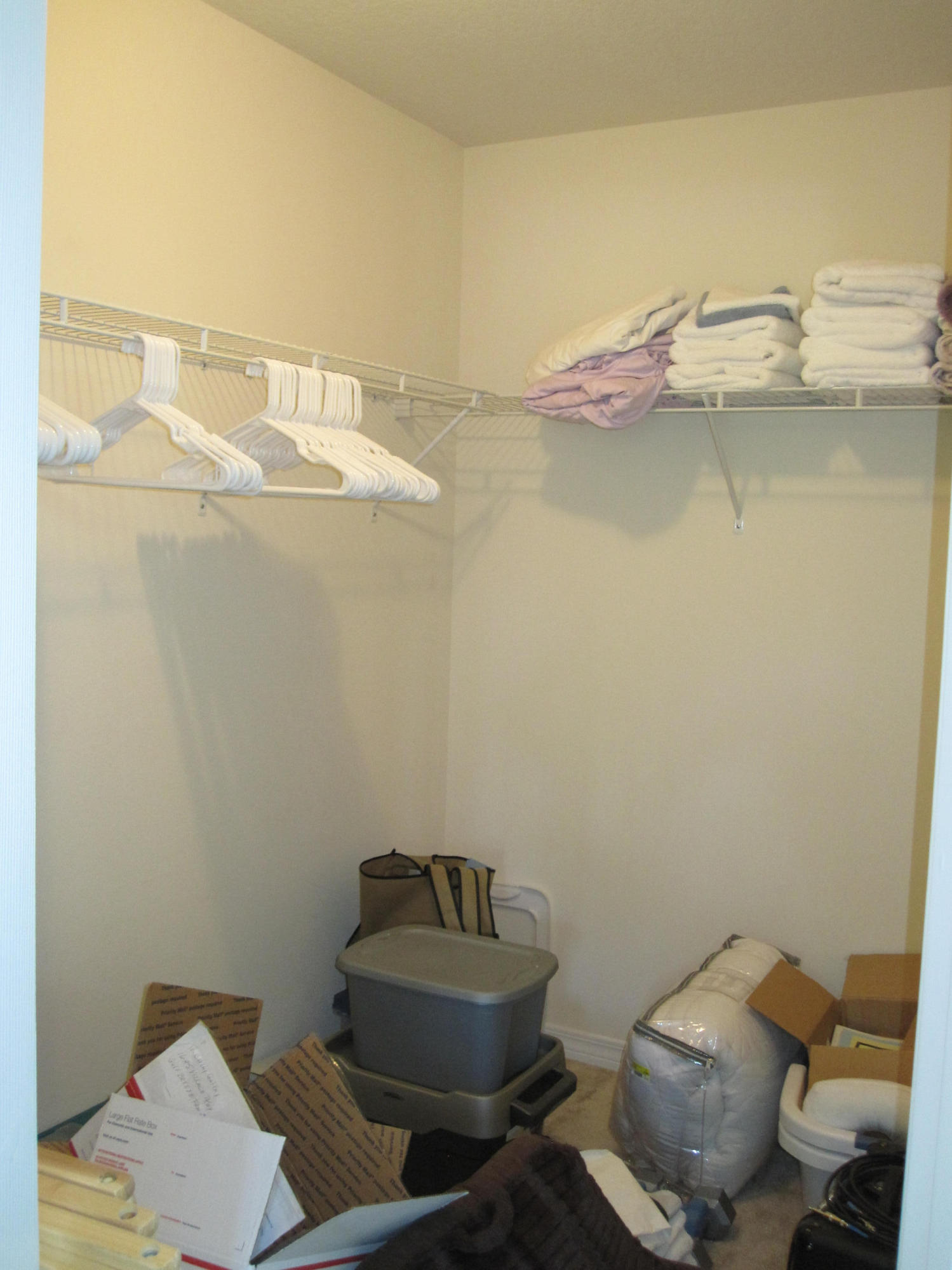 QUAYSIDE VILLAGE PH III - Residential