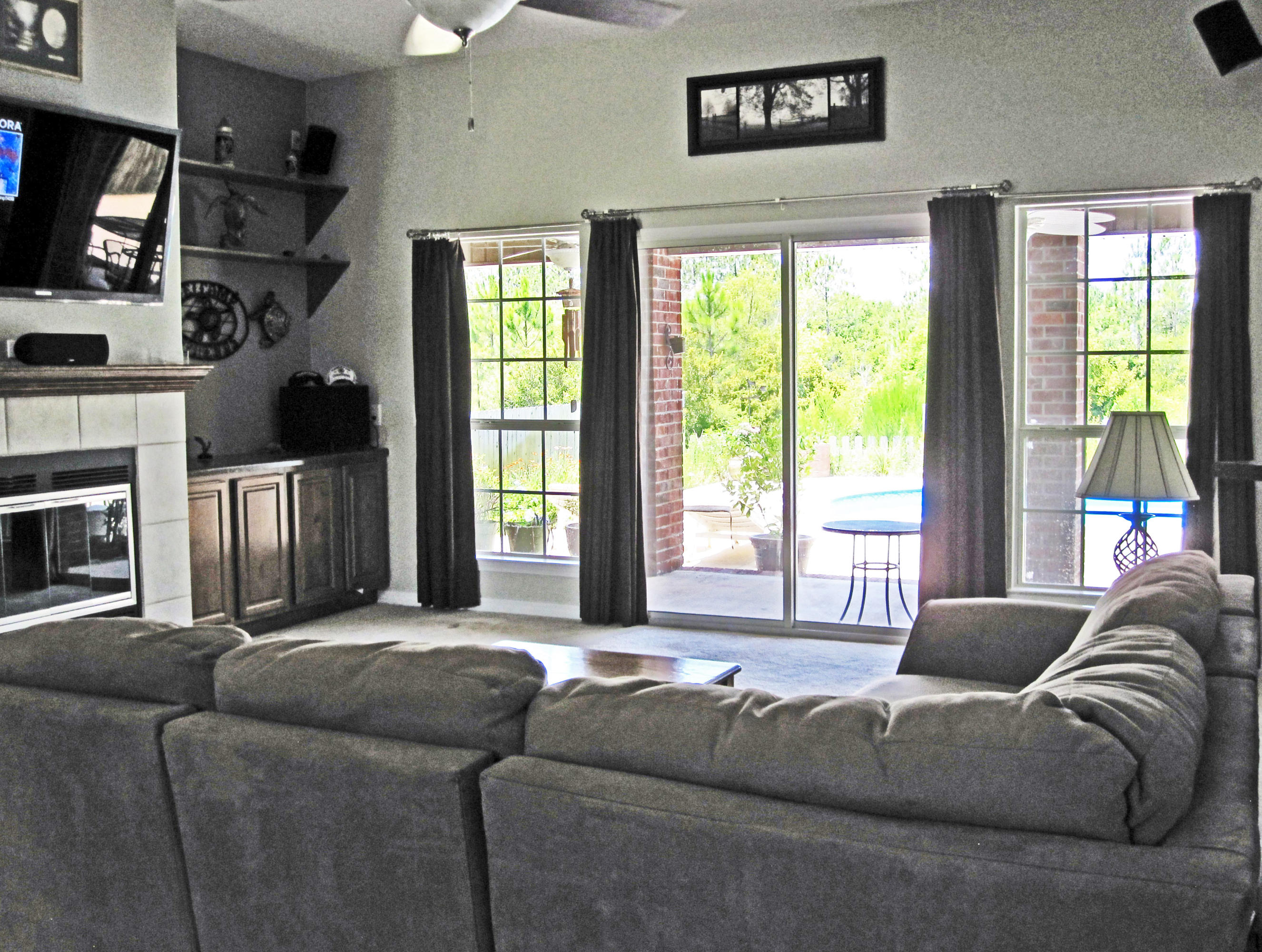 QUAYSIDE VILLAGE PH III - Residential