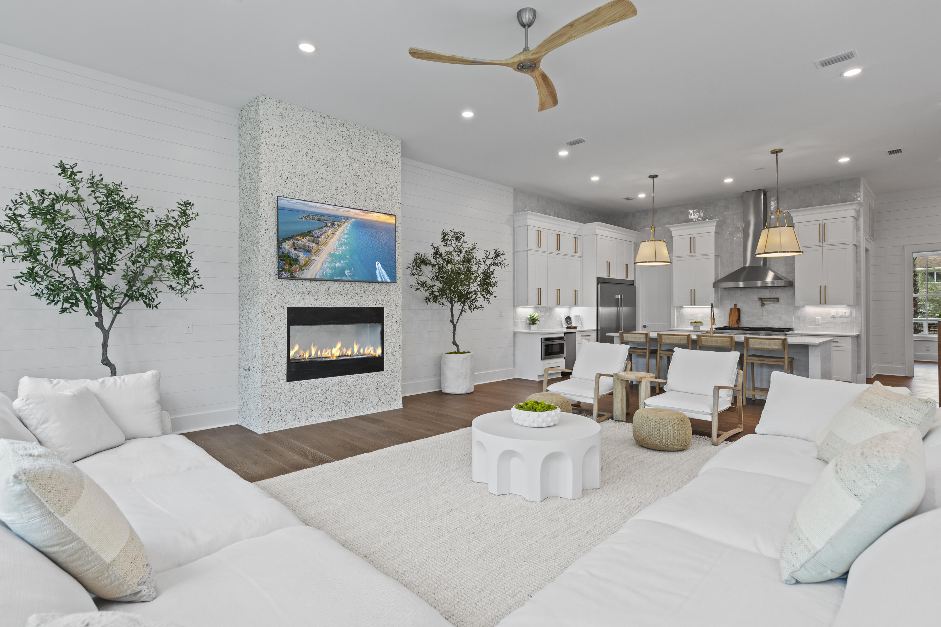 GULFVIEW HEIGHTS 1ST ADDN - Residential