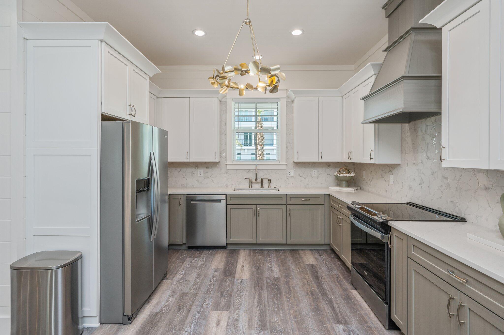 MOCKINGBIRD ESTATES - Residential