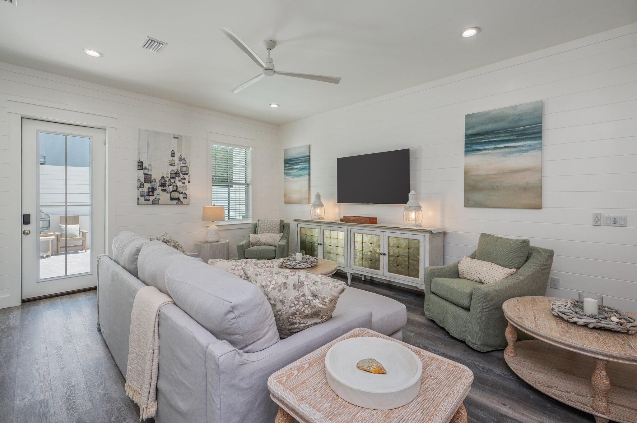 MOCKINGBIRD ESTATES - Residential