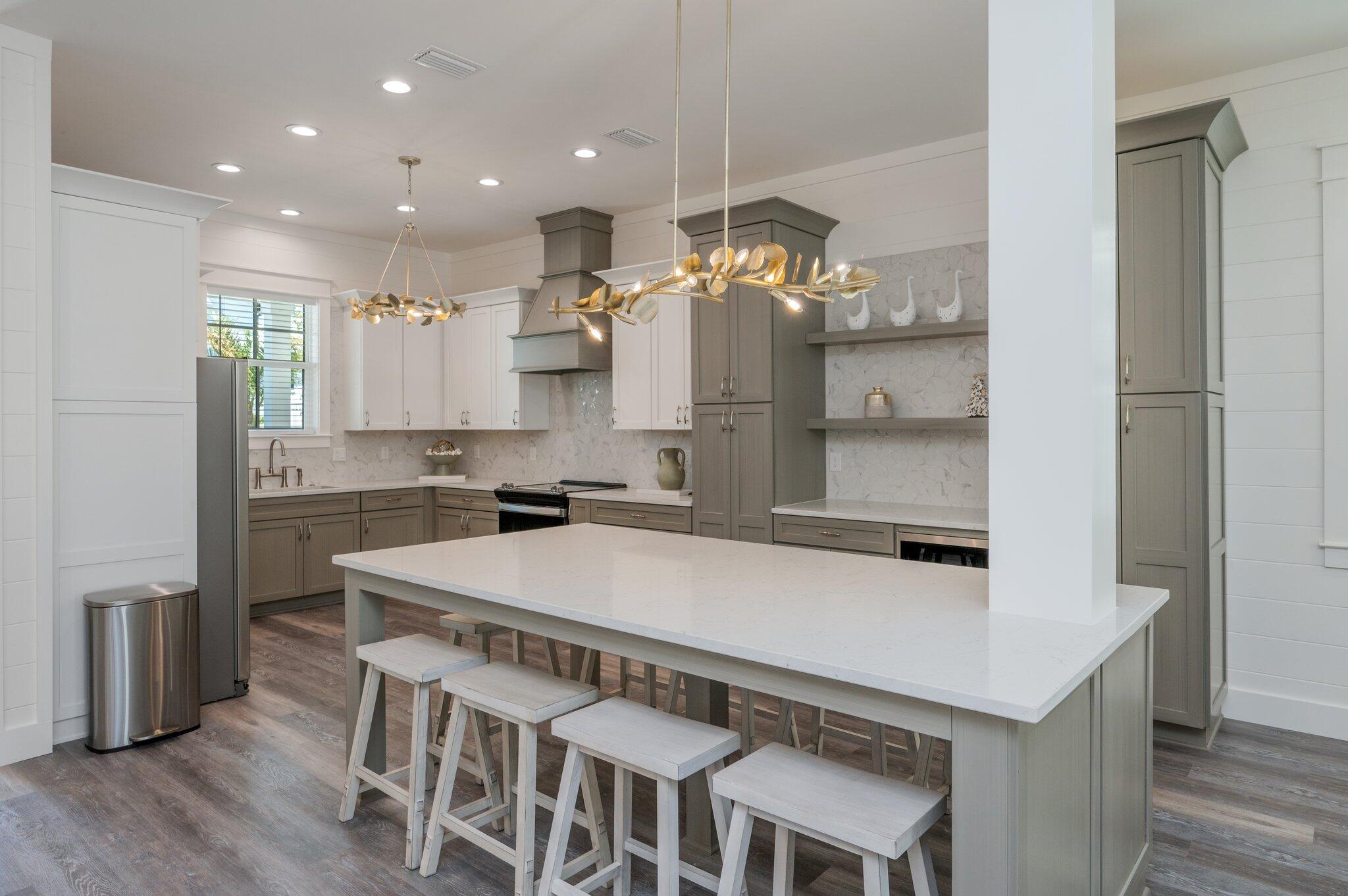 MOCKINGBIRD ESTATES - Residential