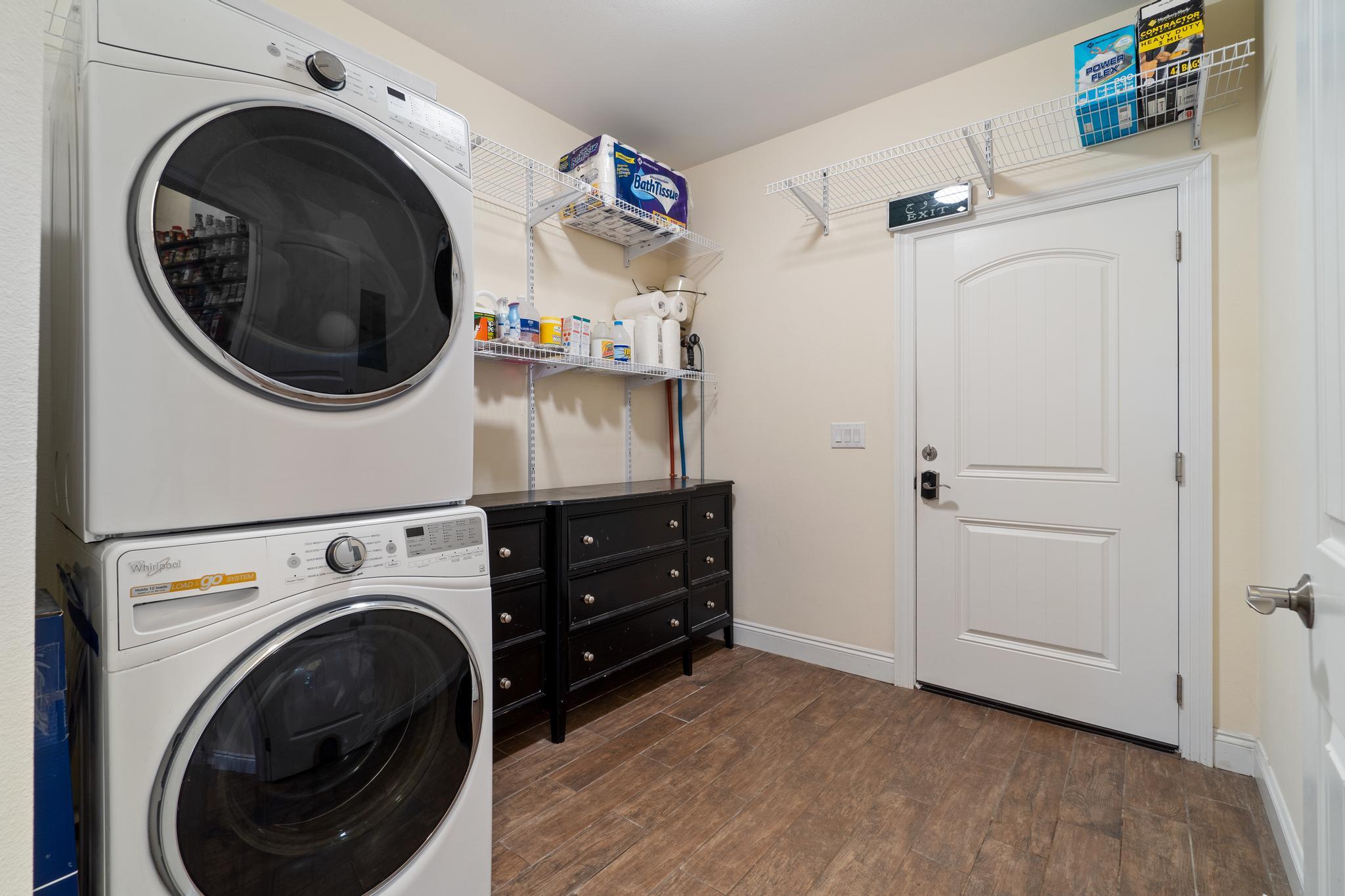 TREASURE ISLE ESTATES - Residential