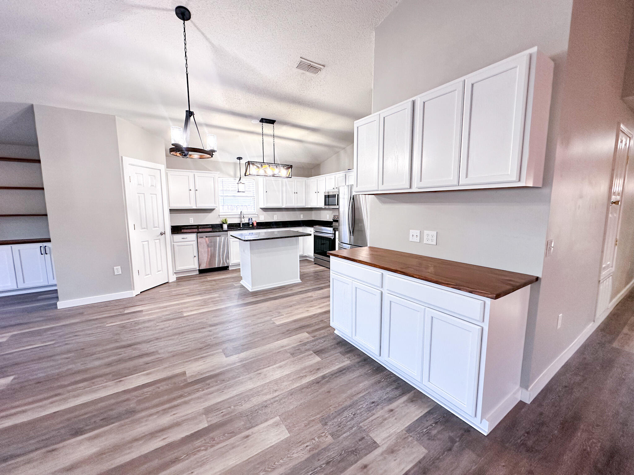 REDSTONE ESTATES - Residential