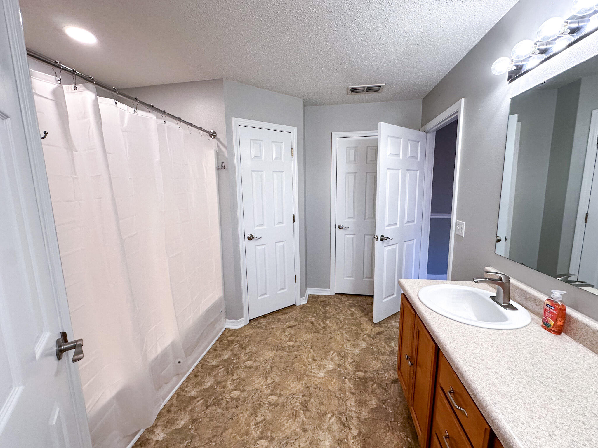 REDSTONE ESTATES - Residential