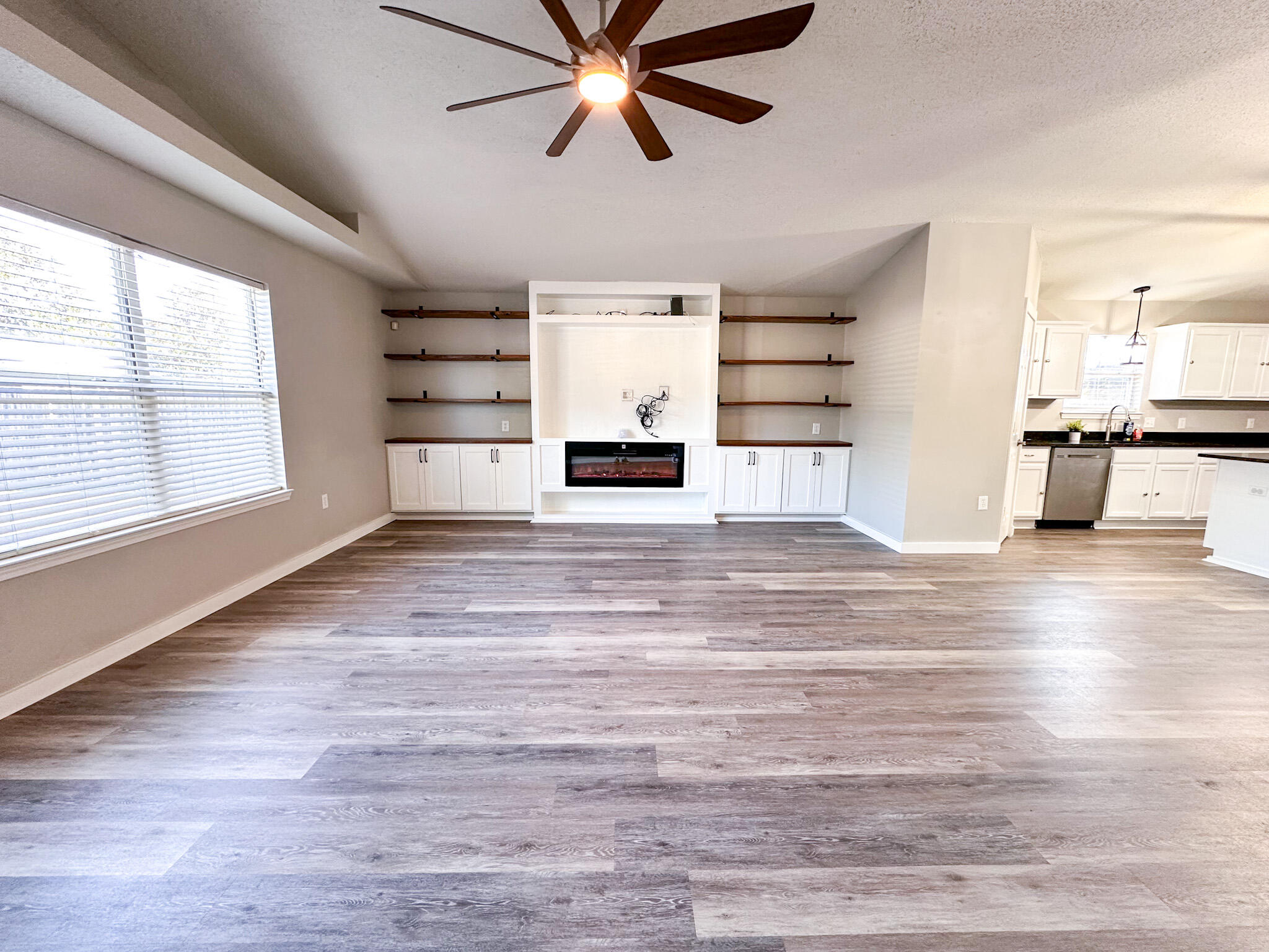 REDSTONE ESTATES - Residential