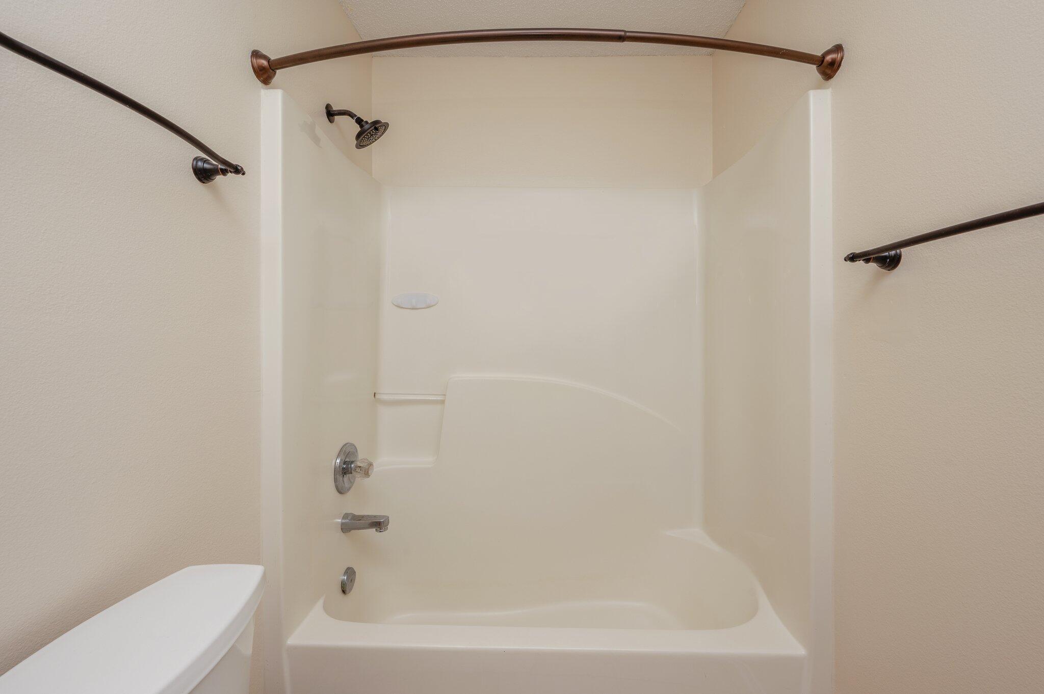 CORONADO VILLAGE PH 2 - Residential Lease