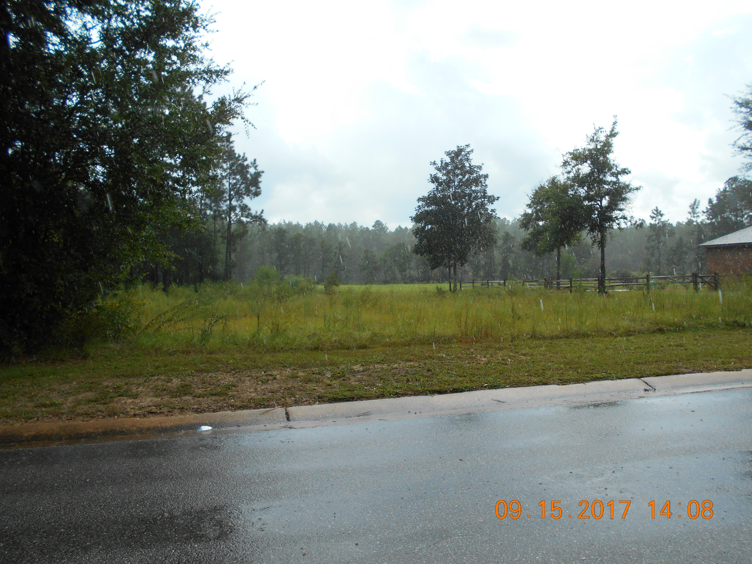 LAKE ARTHUR EST PH I - Land