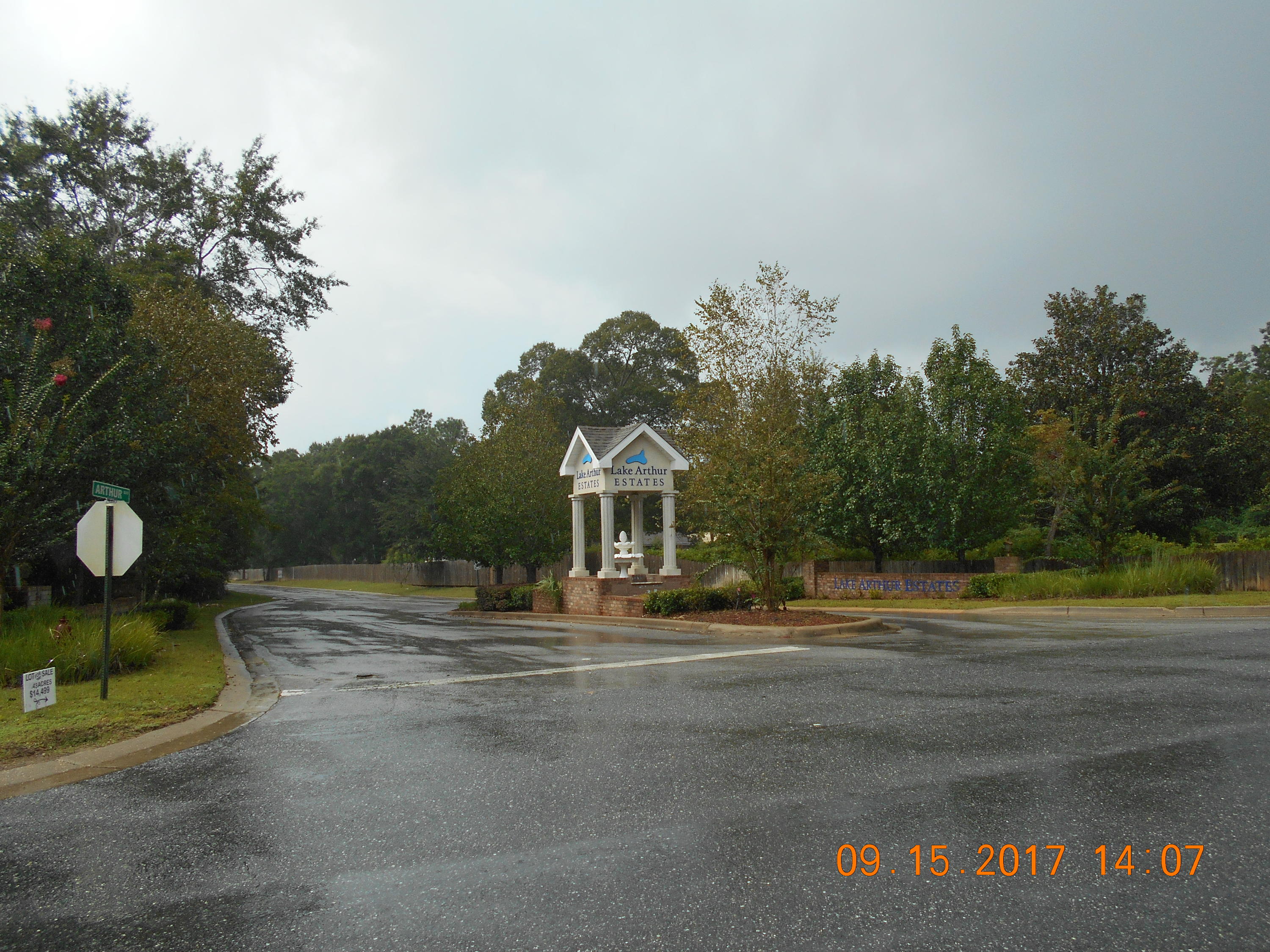 LAKE ARTHUR EST PH I - Land
