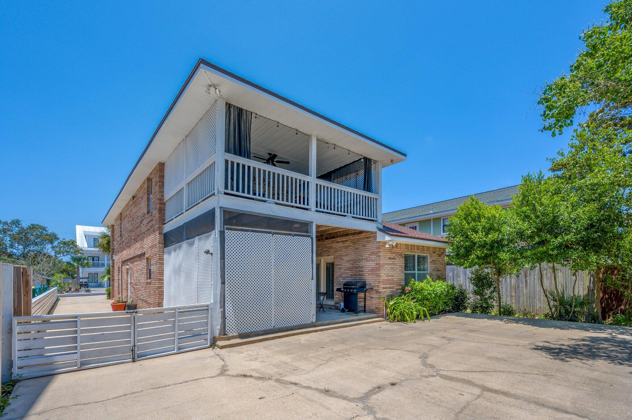 CRYSTAL BEACH - Residential