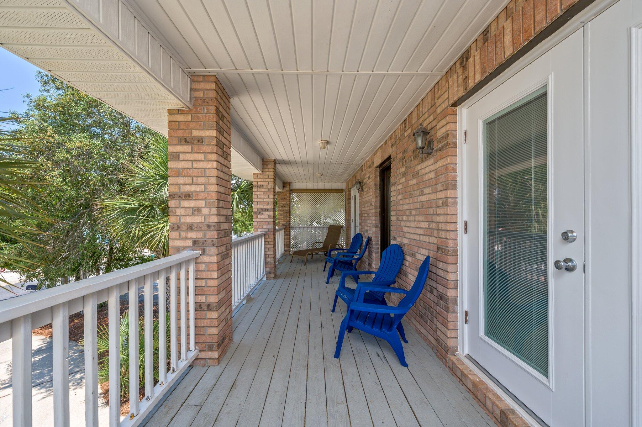 CRYSTAL BEACH - Residential