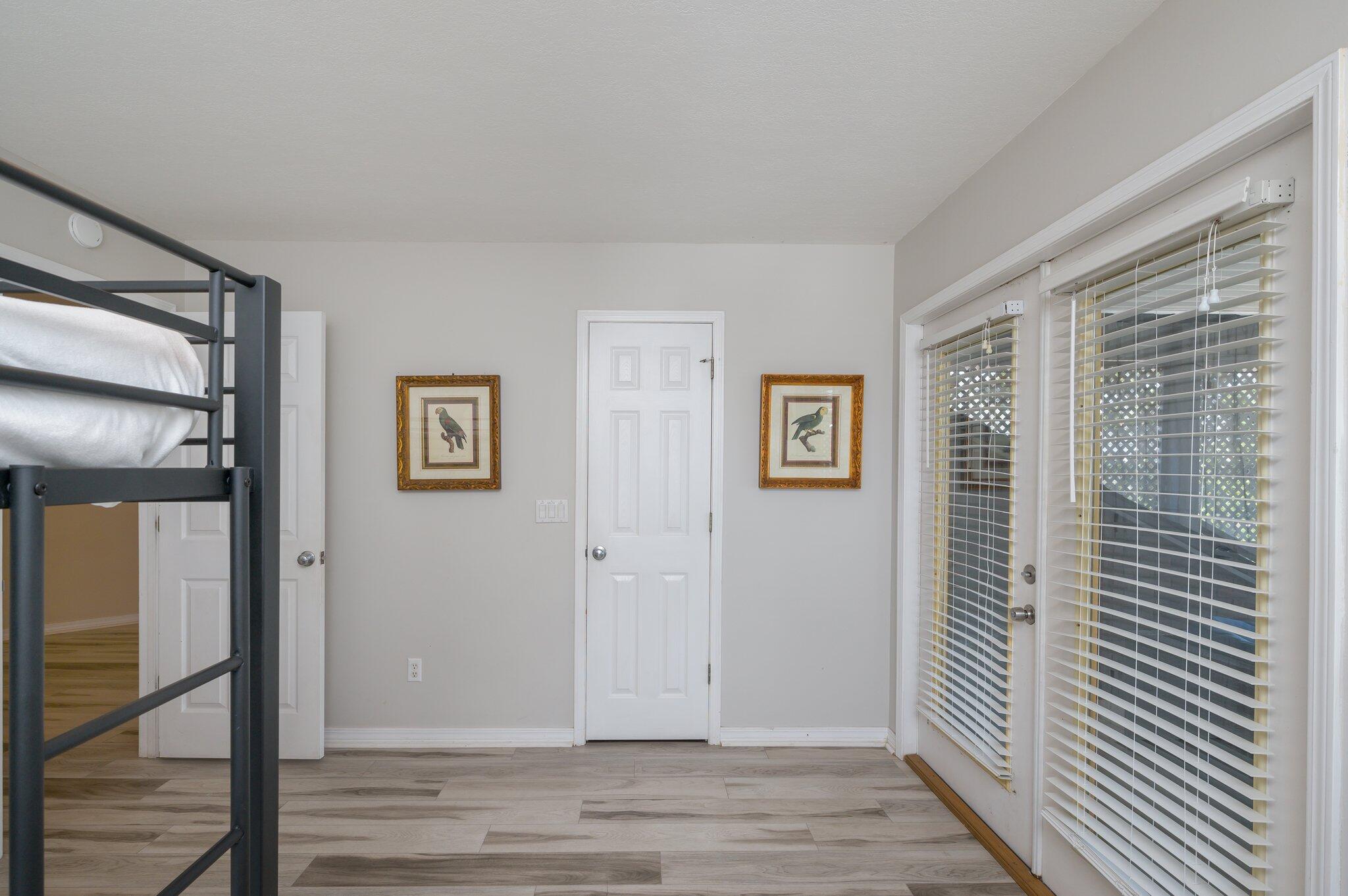 CRYSTAL BEACH - Residential