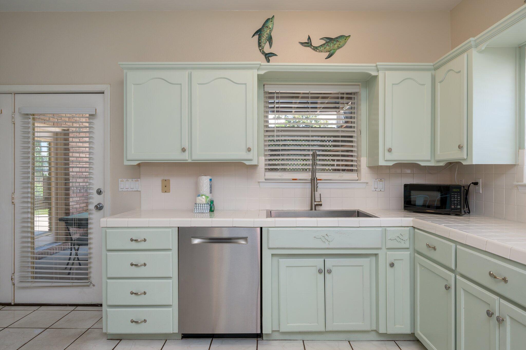 CRYSTAL BEACH - Residential