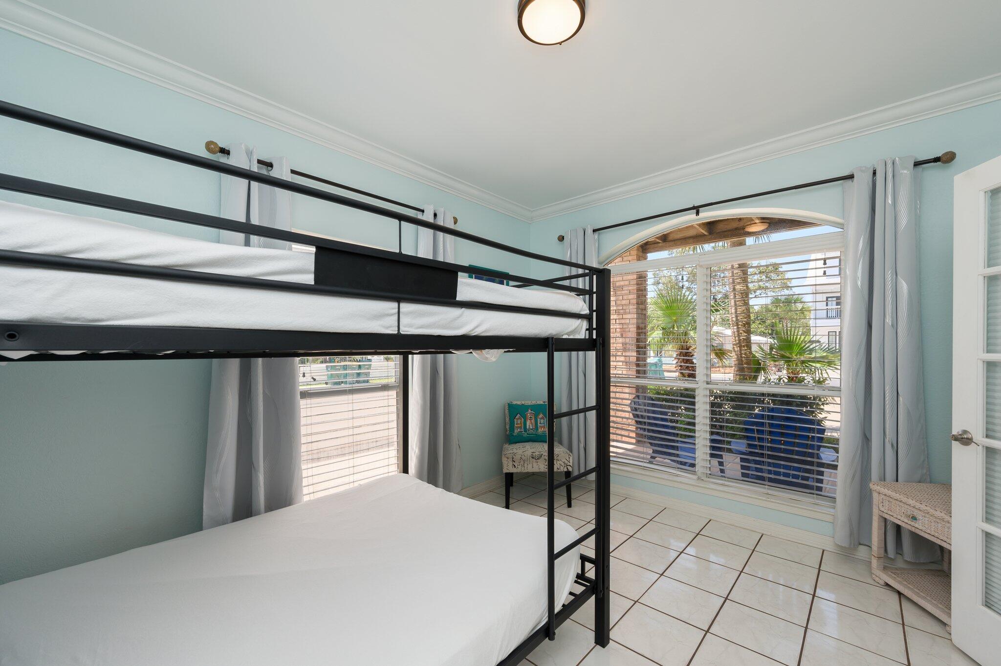 CRYSTAL BEACH - Residential