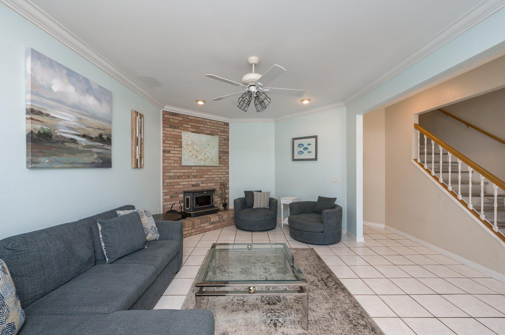 CRYSTAL BEACH - Residential