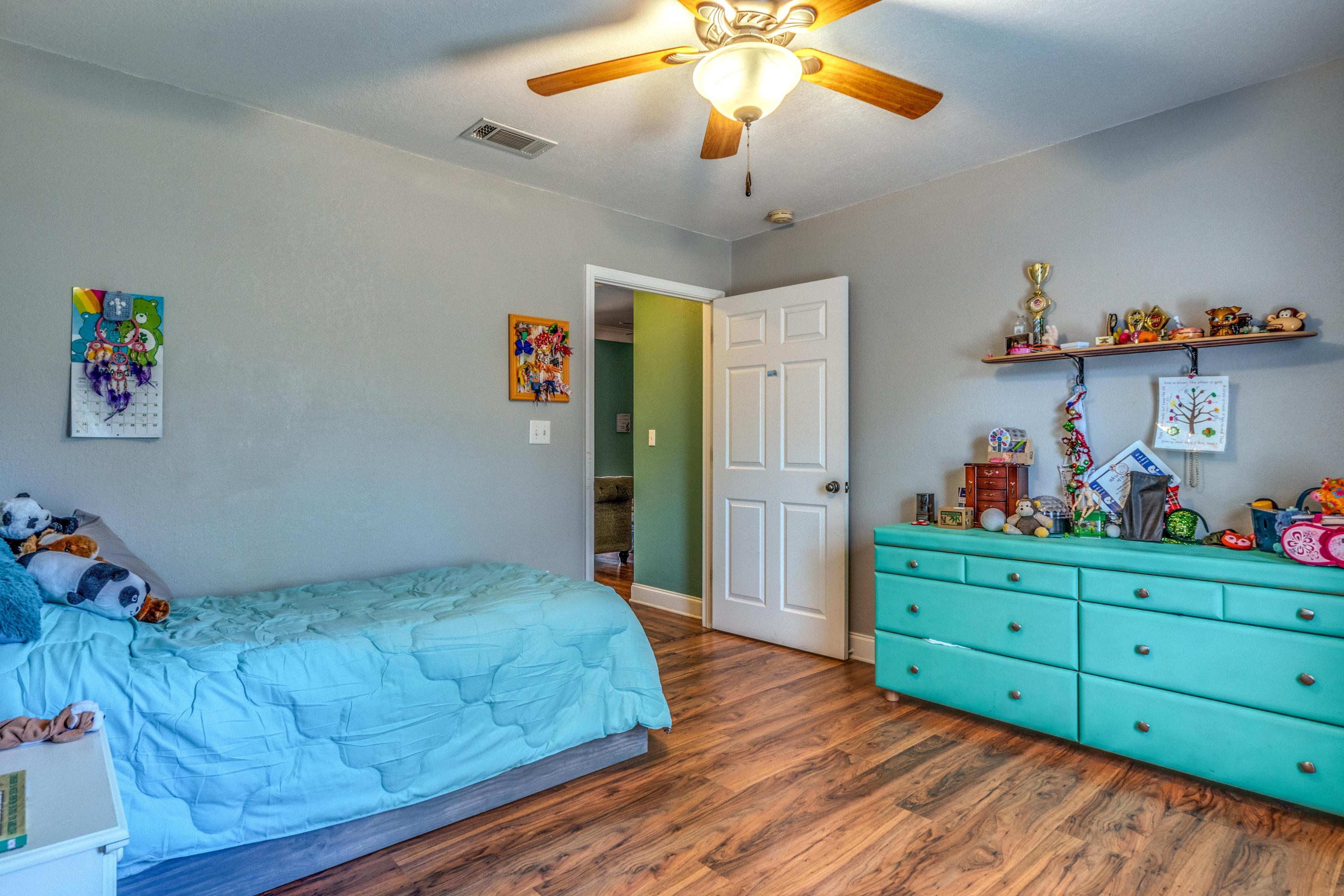 LEE FARMS PH I - Residential