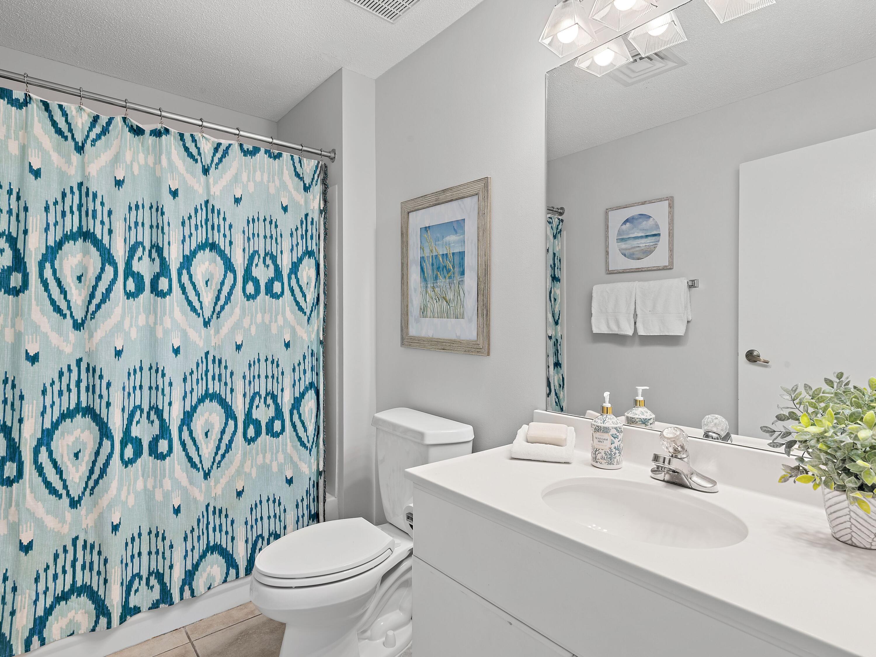 SUMMIT AT TOPS'L (THE) - Residential