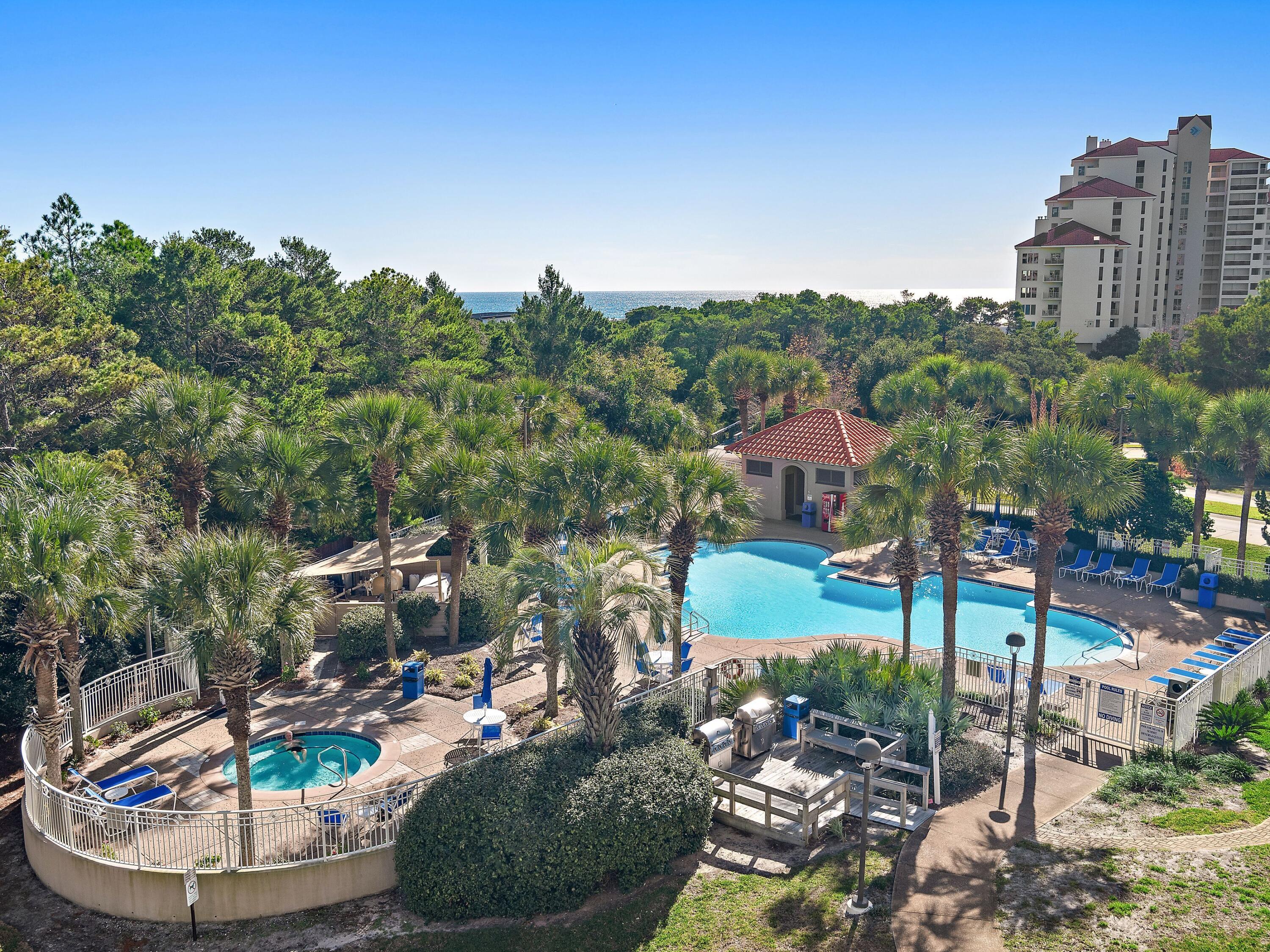 SUMMIT AT TOPS'L (THE) - Residential