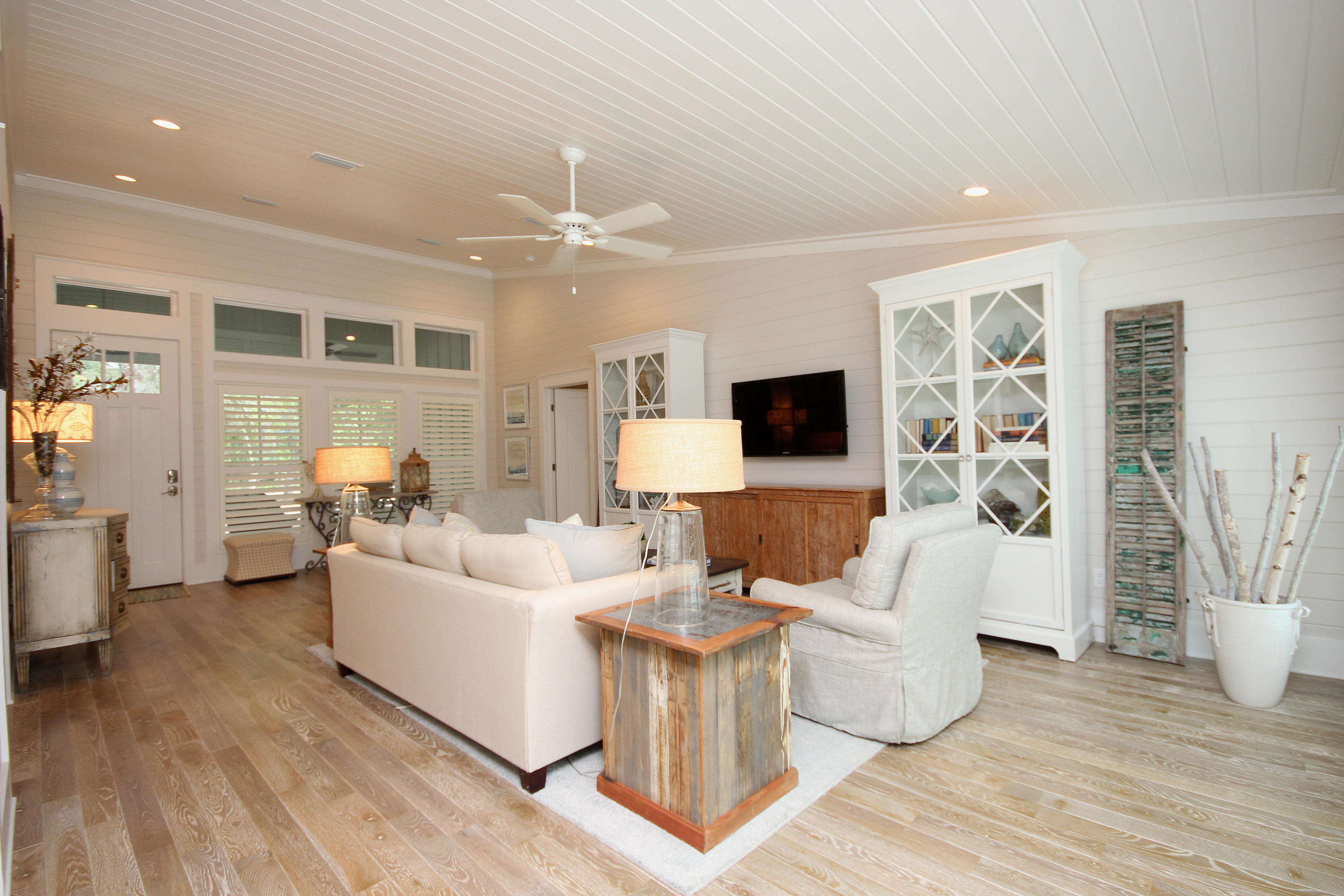 SEAGROVE 5TH ADDN - Residential