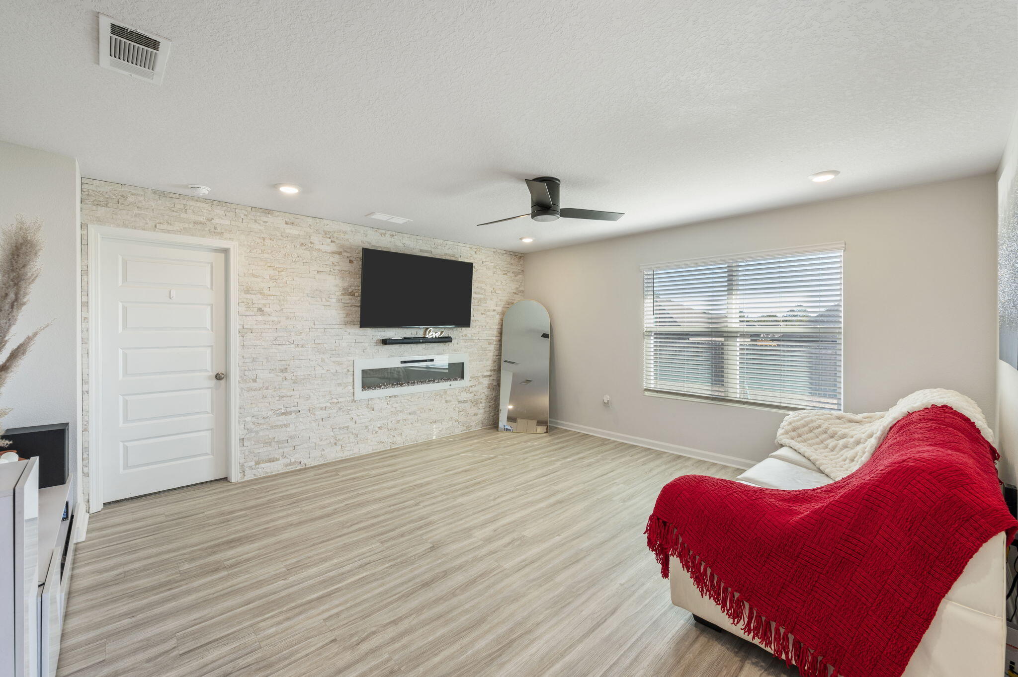 Patriot Ridge Ph 5 - Residential Lease