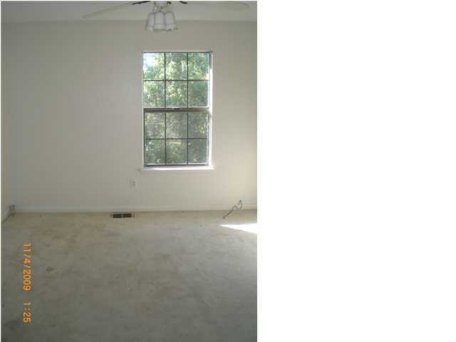 OAK WOOD T/H AMEND - Residential Lease