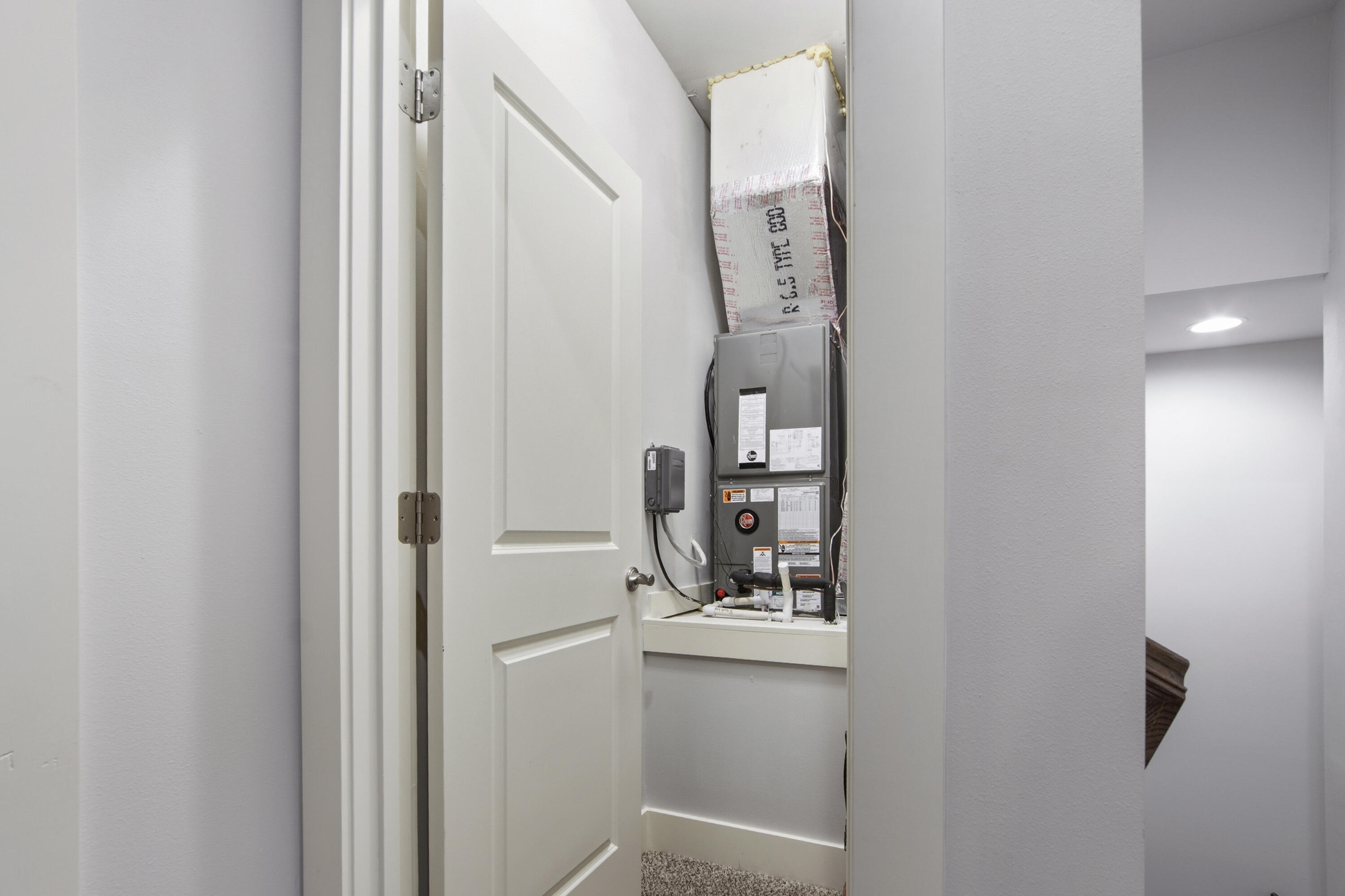 PARADISE COVE - Residential